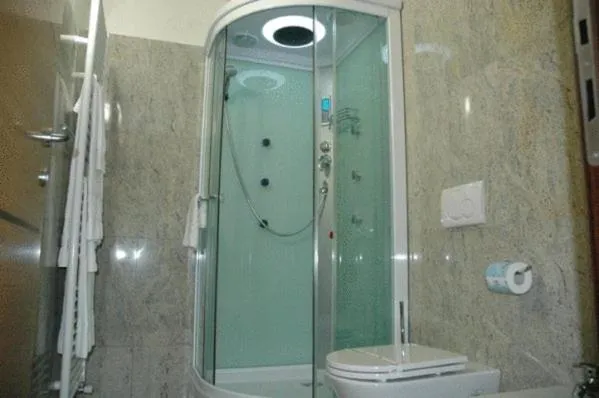 Shower in Residenza Fontanelle