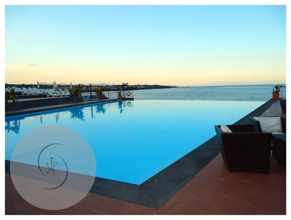 Swimming pool in Santa Tecla Palace