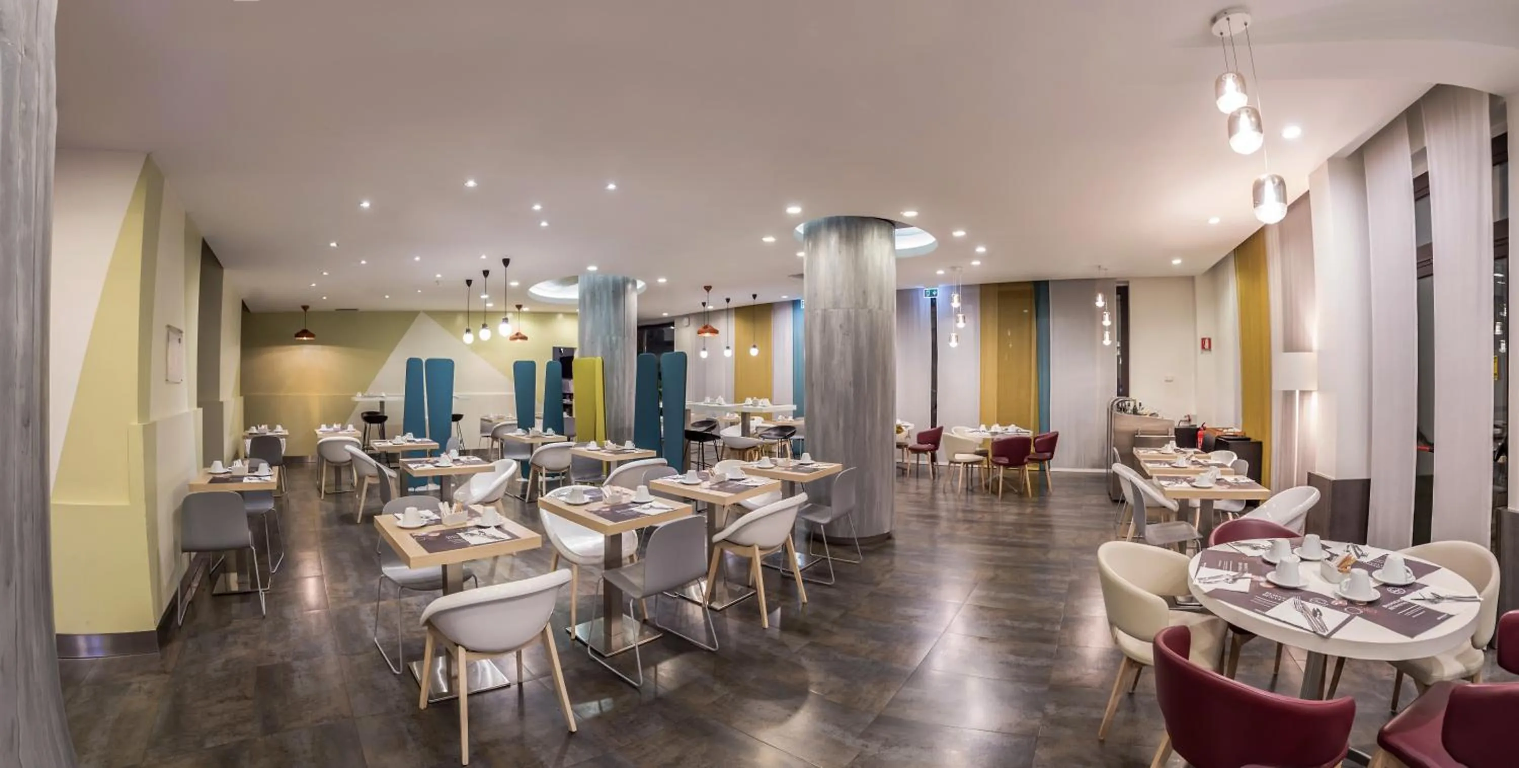 Restaurant/places to eat in Mercure Roma Piazza Bologna