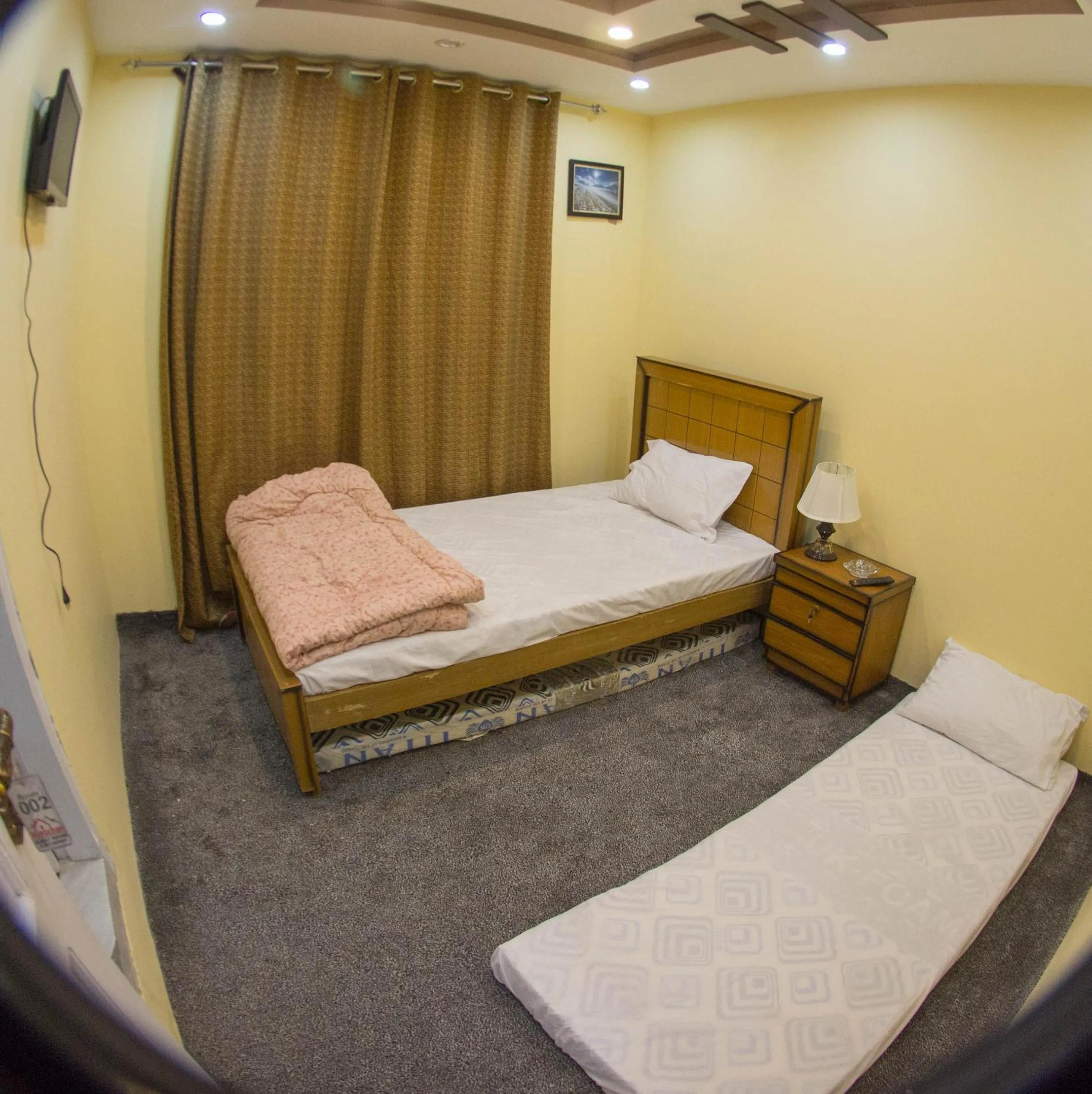 Bed in Ringachan Guest House & Restaurant