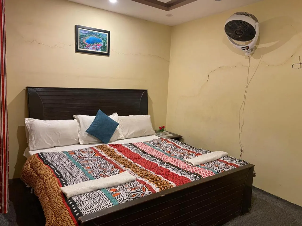 Bed in Ringachan Guest House & Restaurant