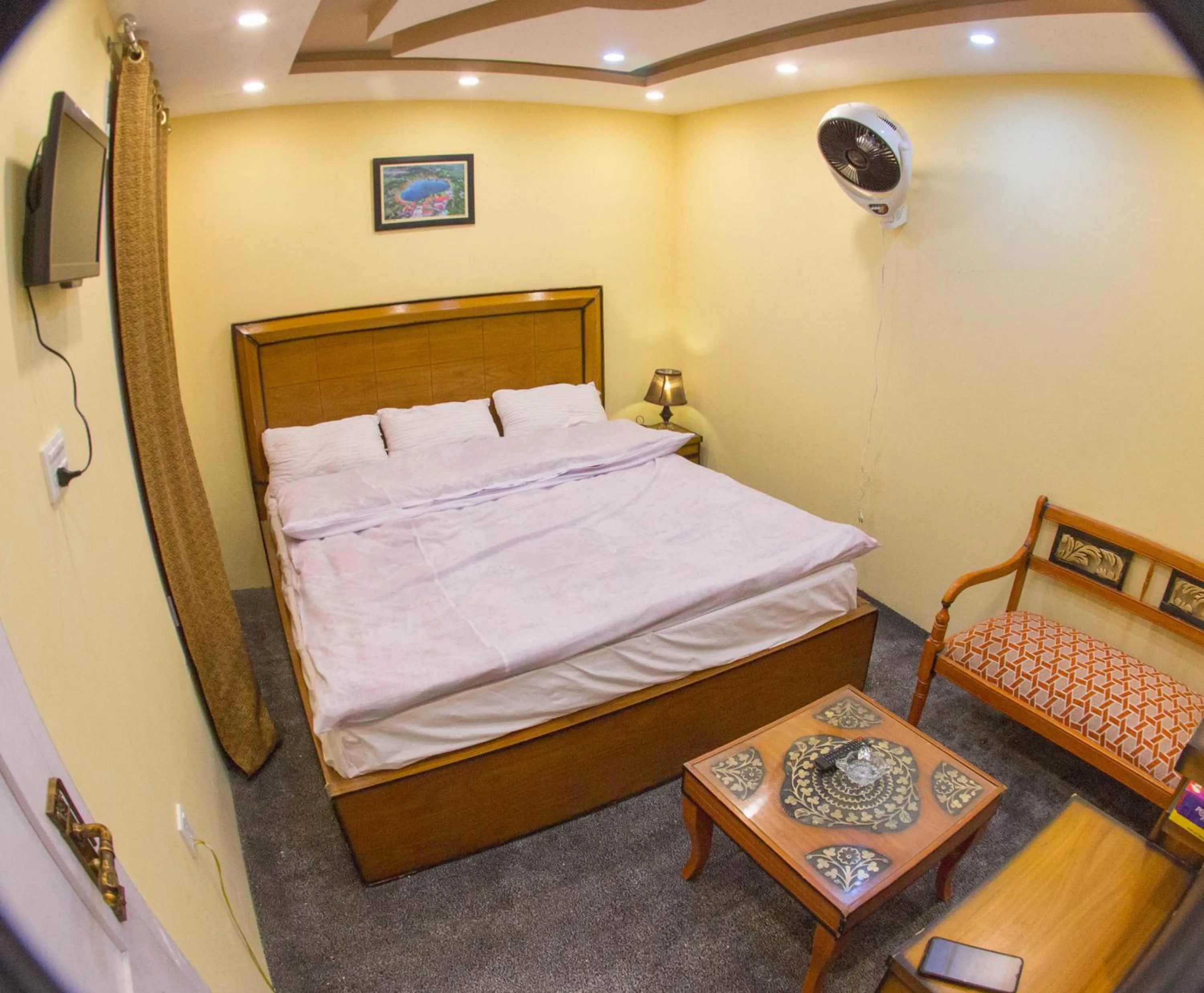 Bed in Ringachan Guest House & Restaurant