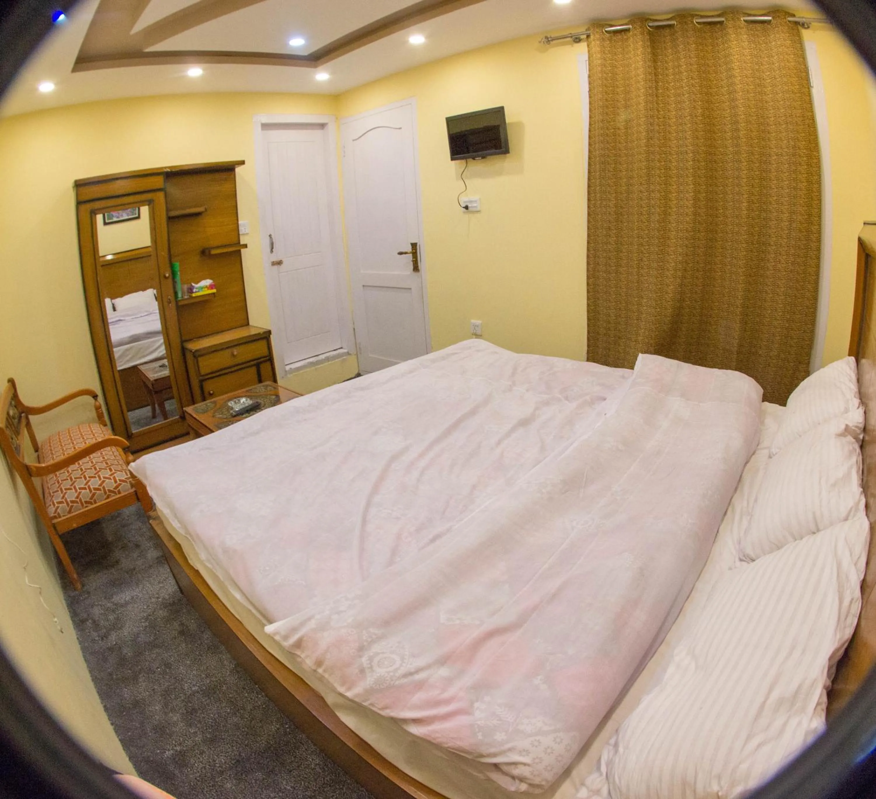 Bed in Ringachan Guest House & Restaurant