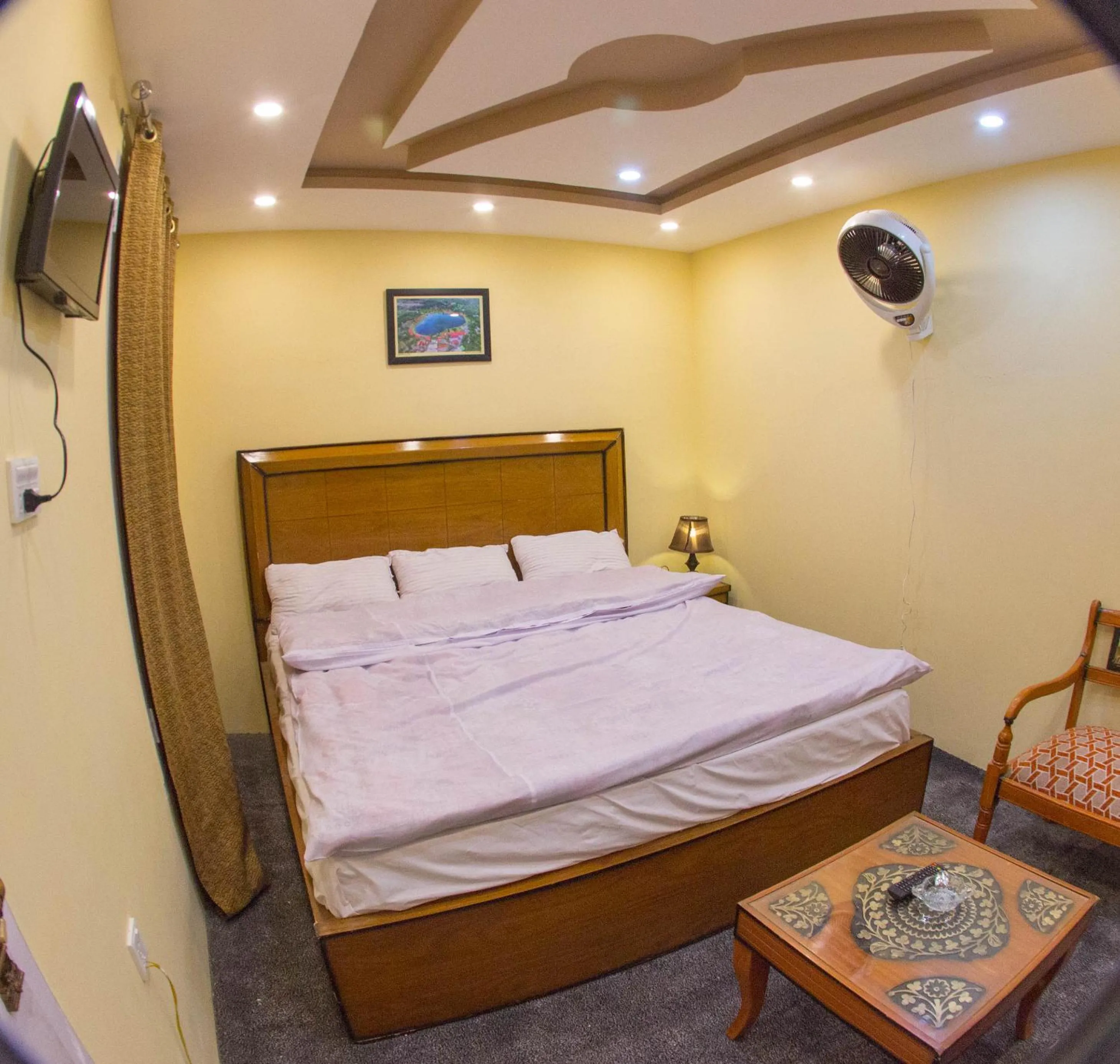 Bed in Ringachan Guest House & Restaurant