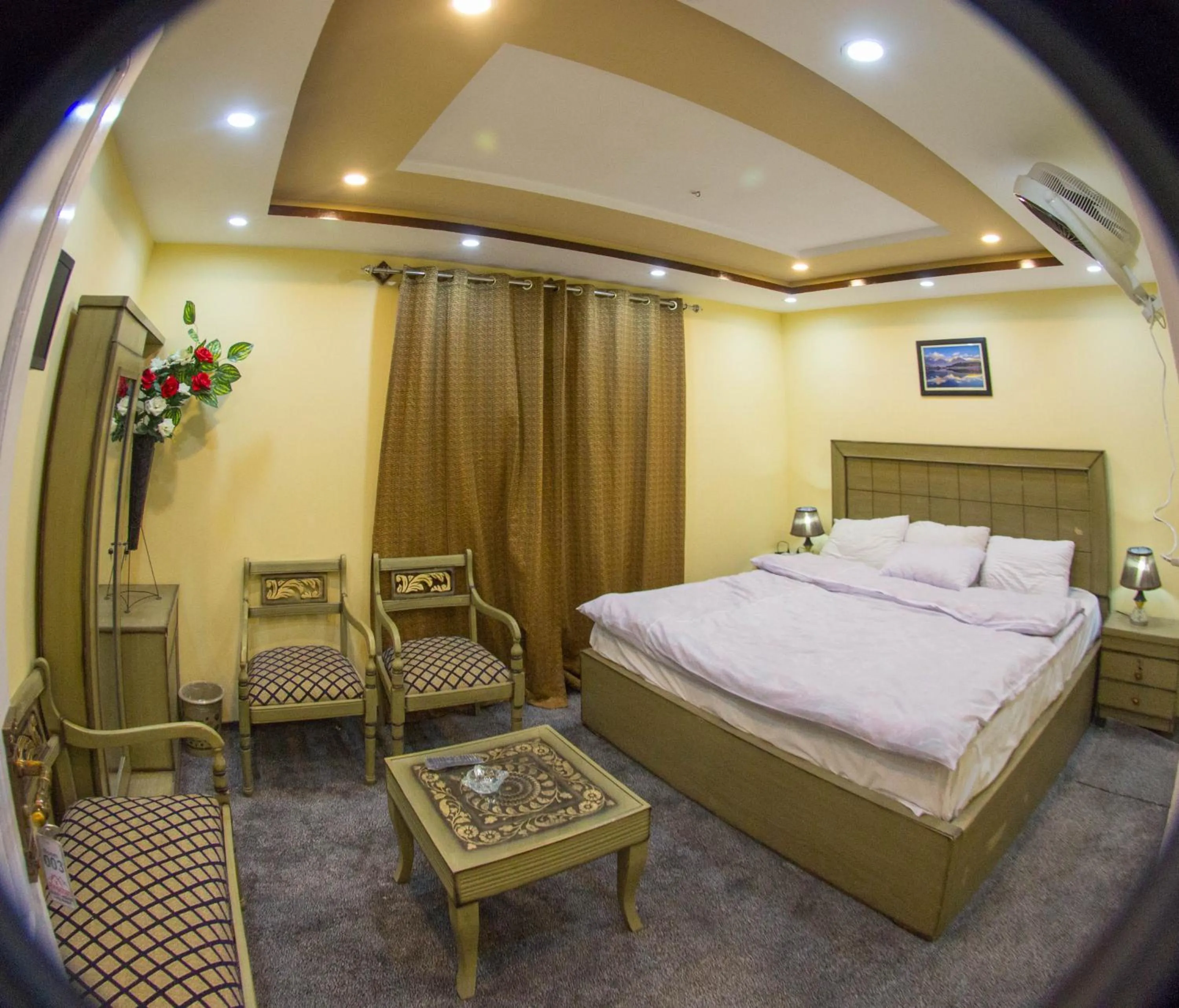 Bed in Ringachan Guest House & Restaurant