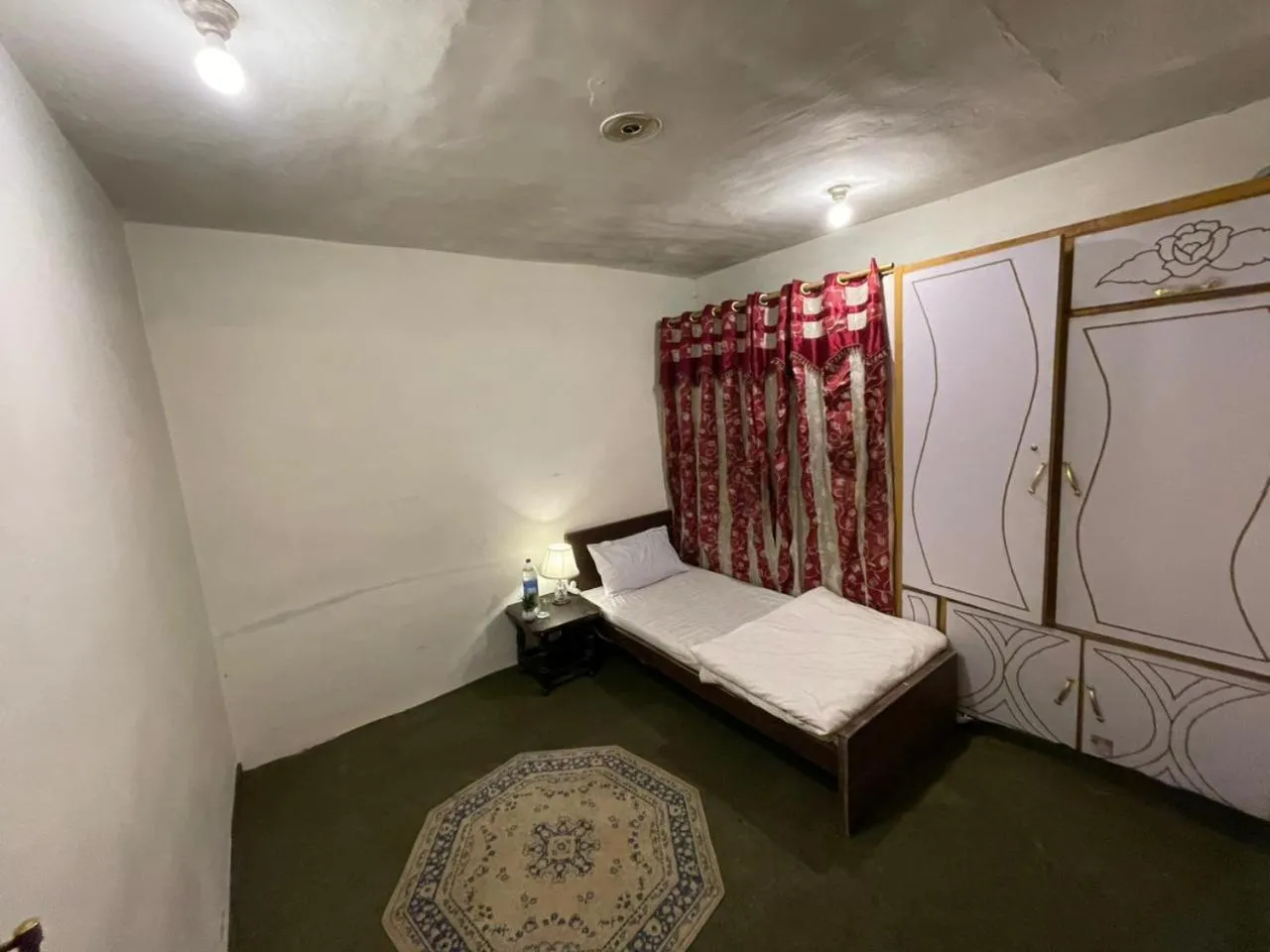 Bed in Ringachan Guest House & Restaurant