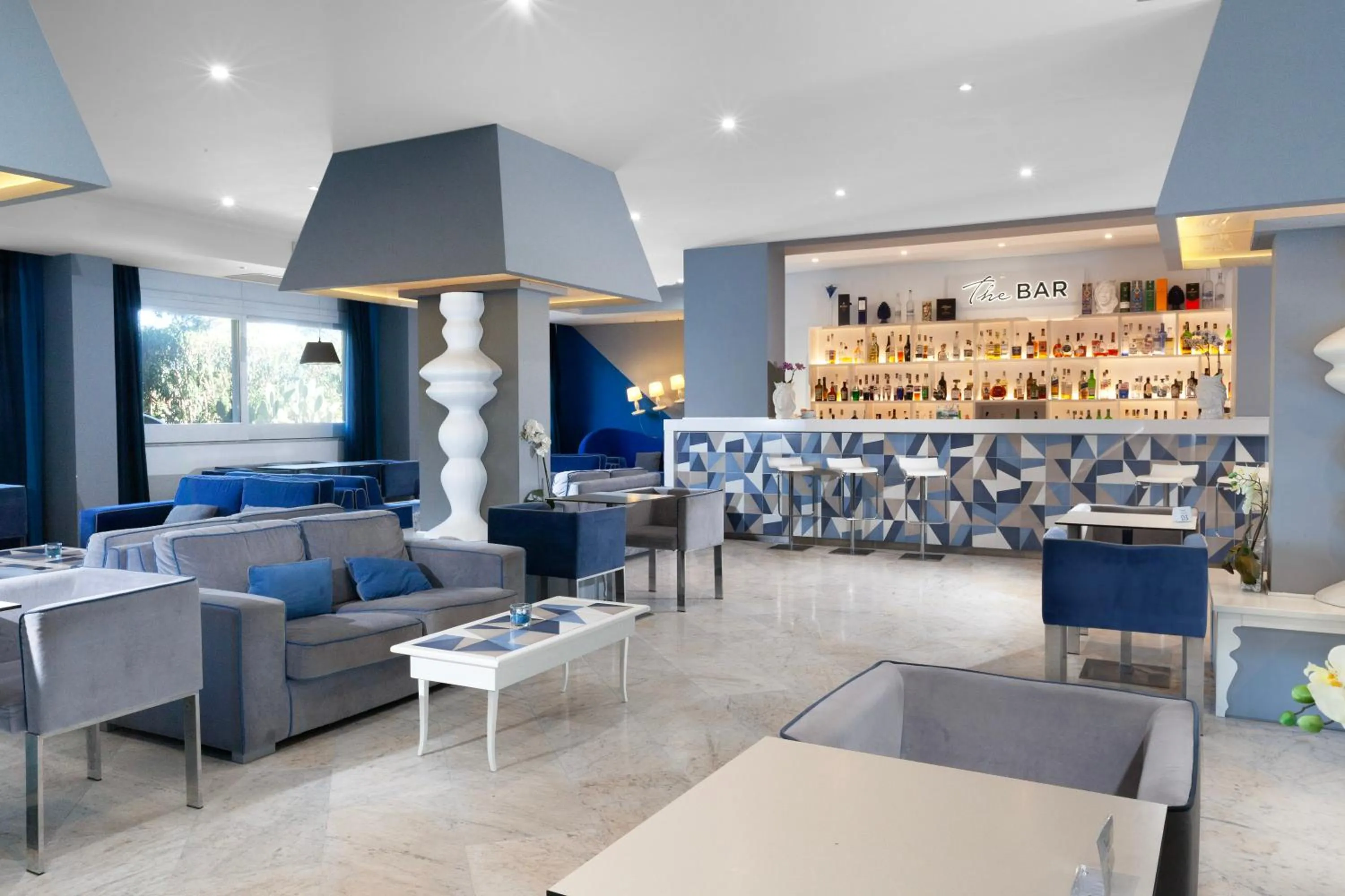 Lounge or bar in Atlantic Palace Hotel