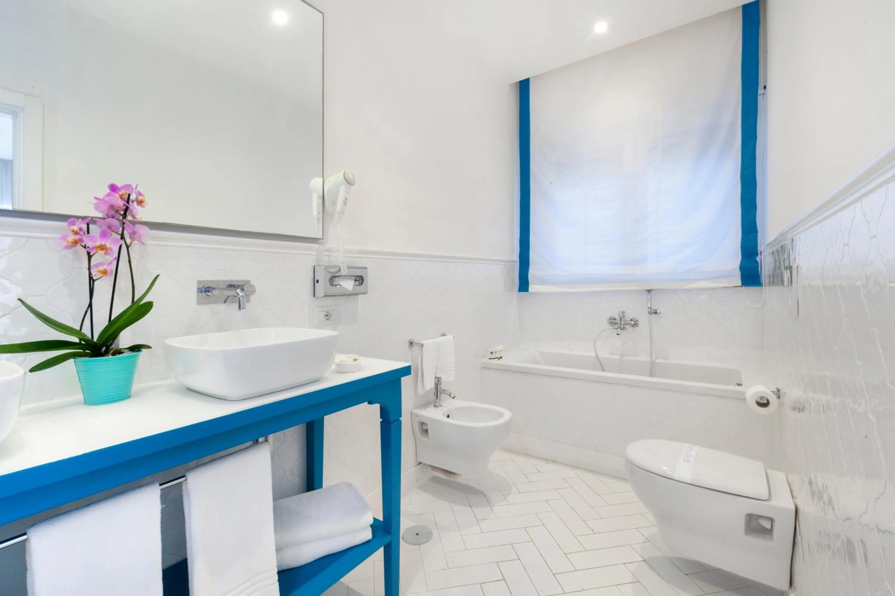 Toilet in Mar Hotel Alimuri