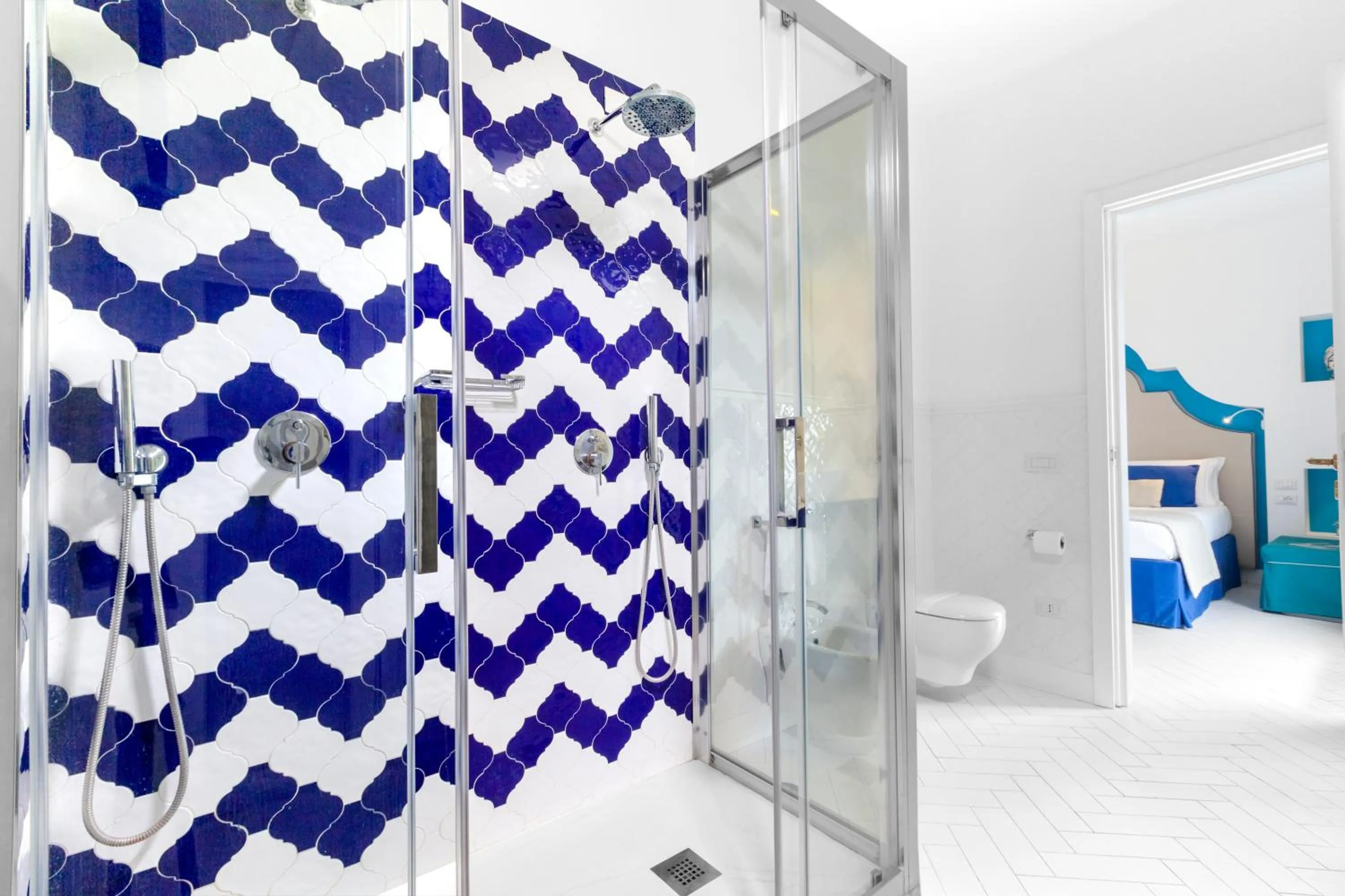 Toilet in Mar Hotel Alimuri