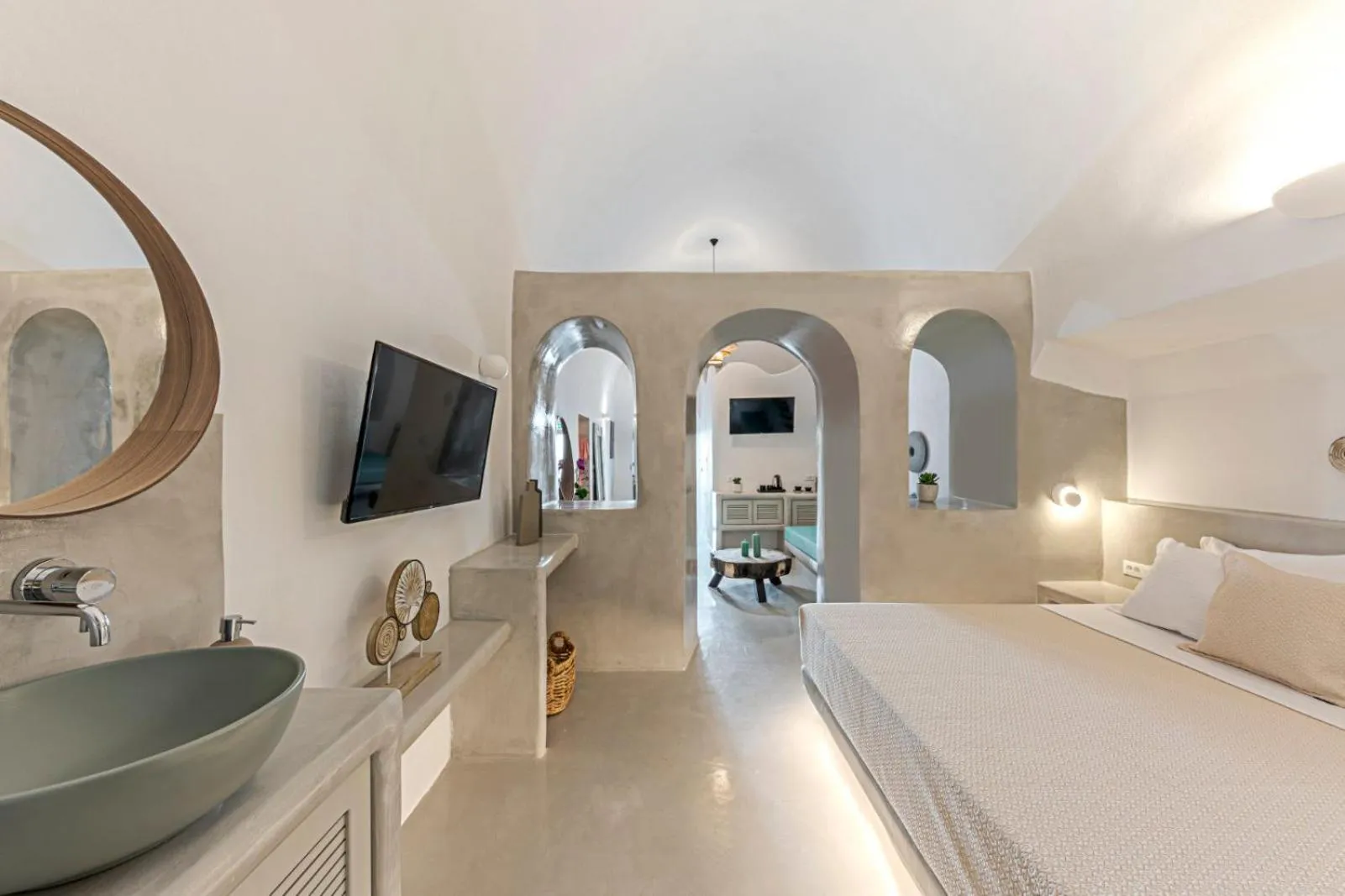 Bedroom, Bed in Kaleidoscope Imerovigli Suites