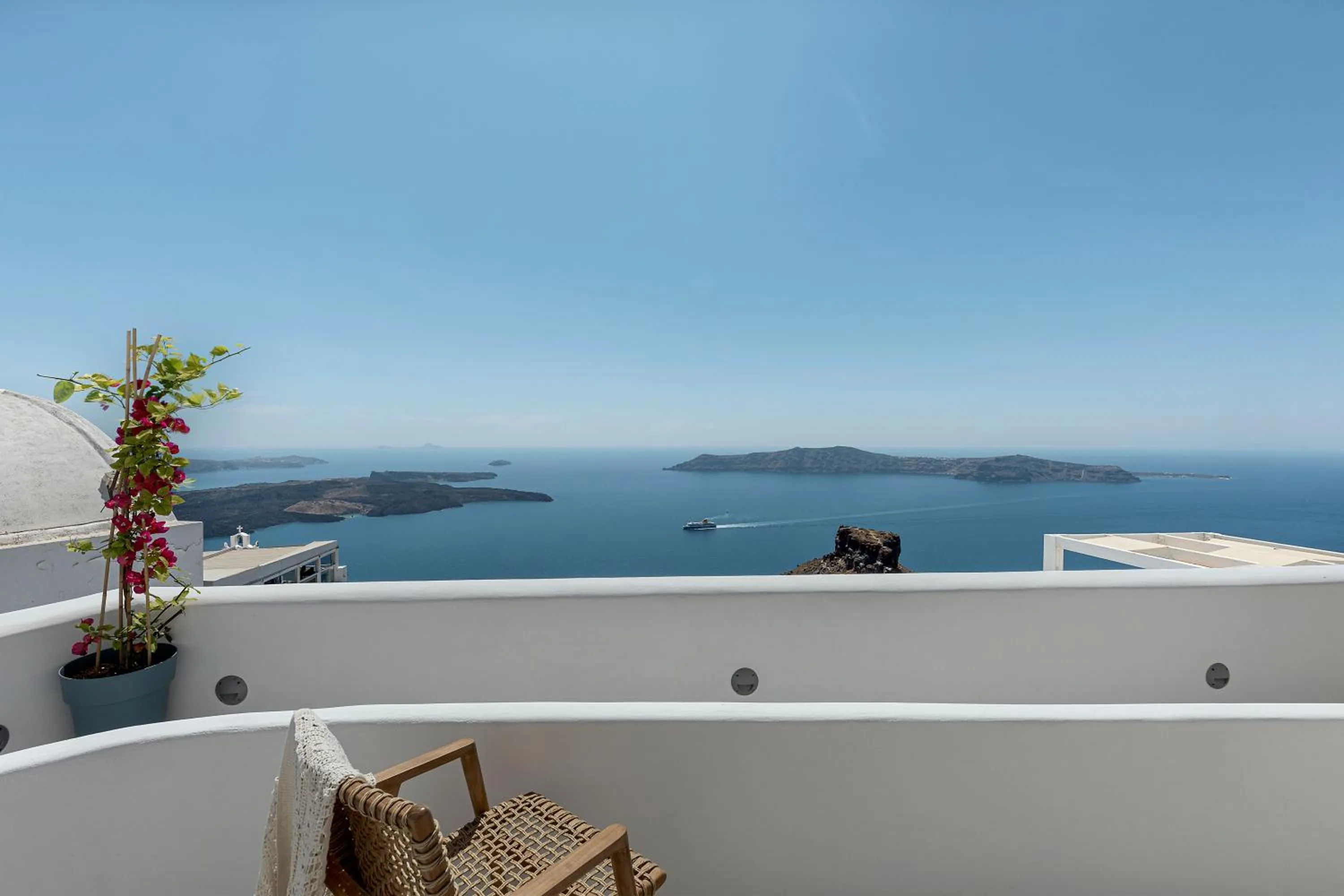 Balcony/Terrace in Kaleidoscope Imerovigli Suites