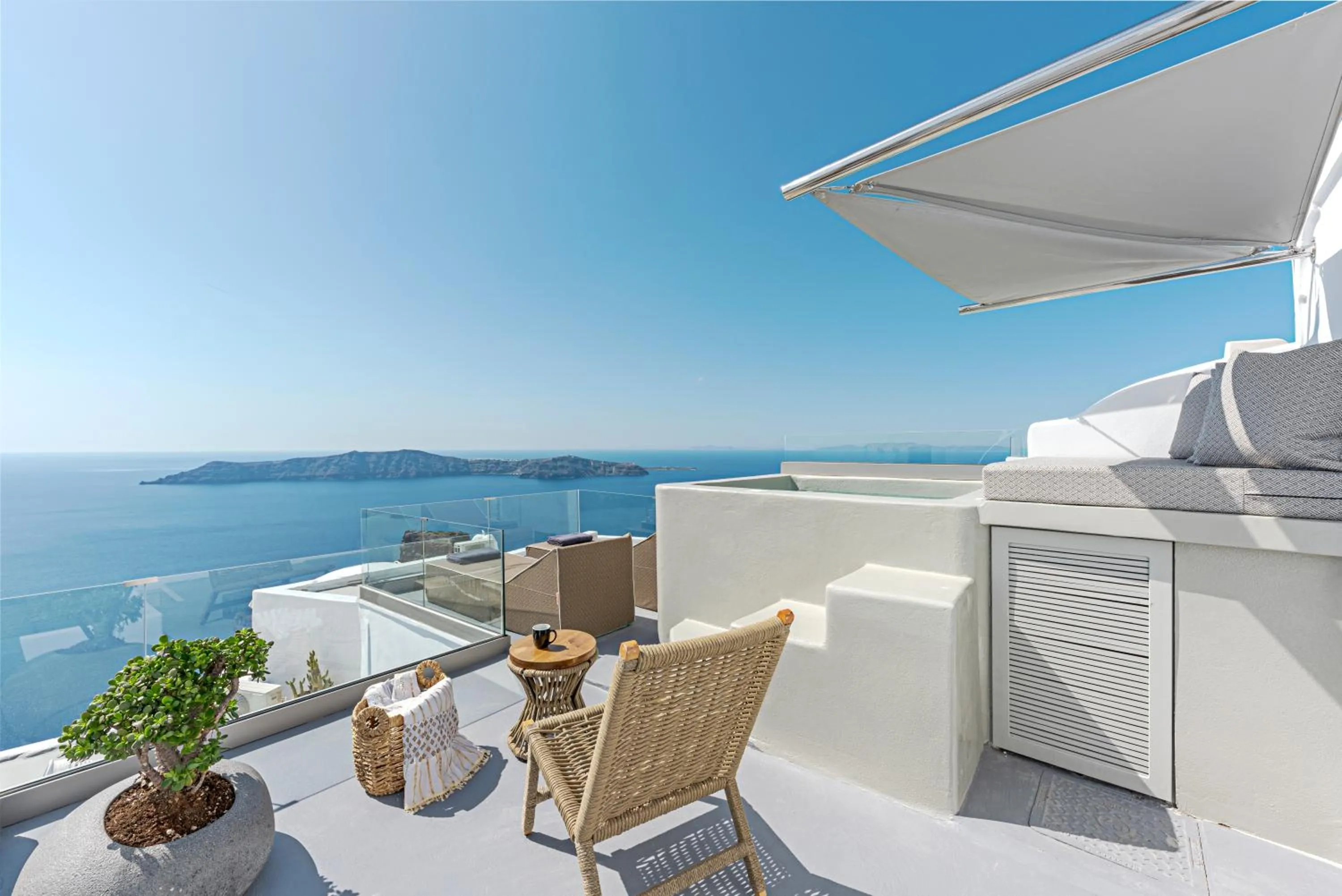 Sea view in Kaleidoscope Imerovigli Suites