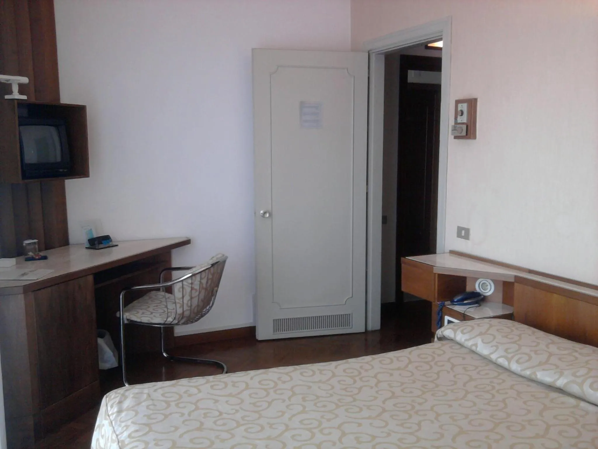 Bedroom, Bed in Grand Hotel Golf