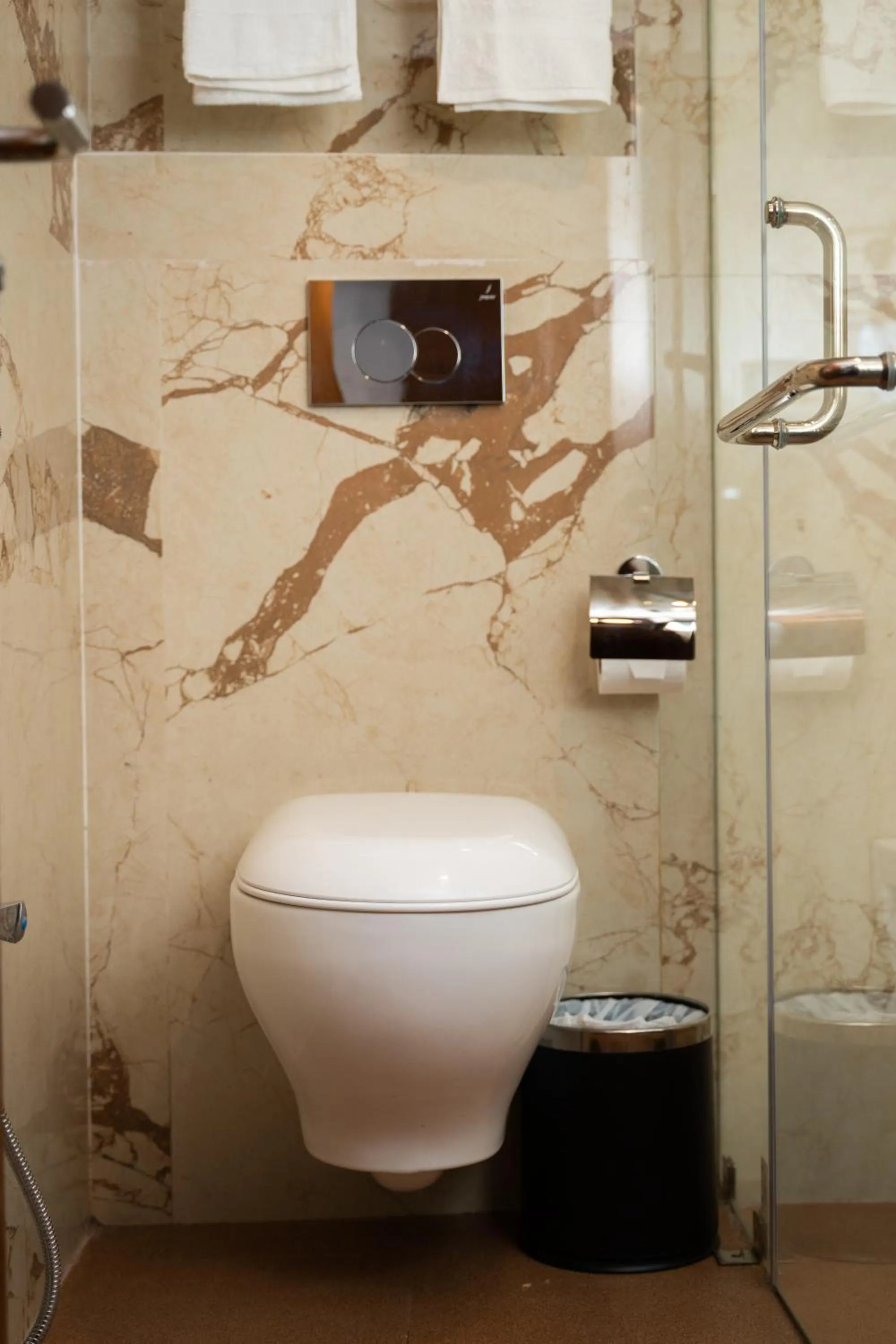 Bathroom in Hotel Kailash Kutee