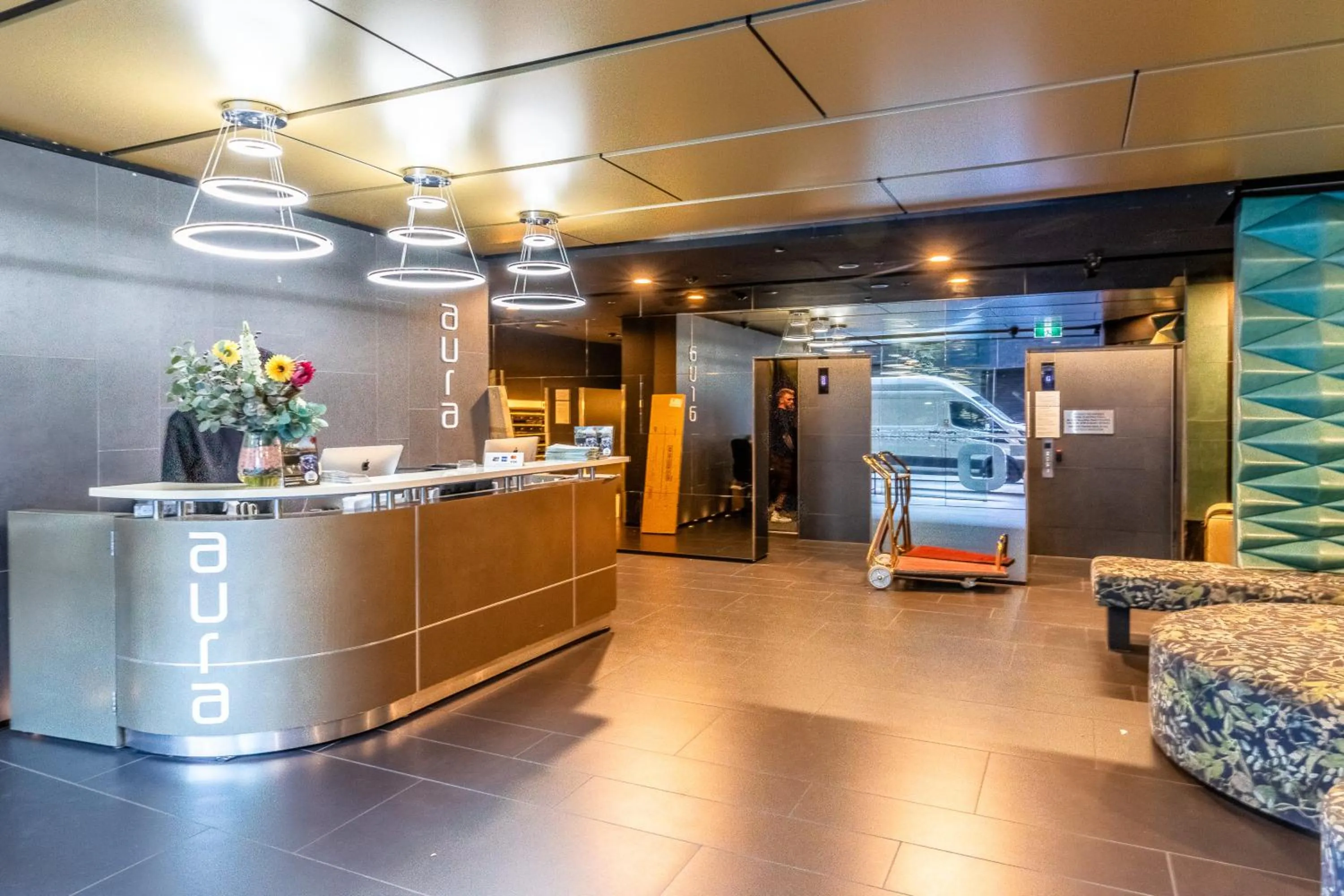 Lobby or reception in Aura2107, CBD Entire 2 Bedroom Apartment with Balcony and Stunning Yarra River Views