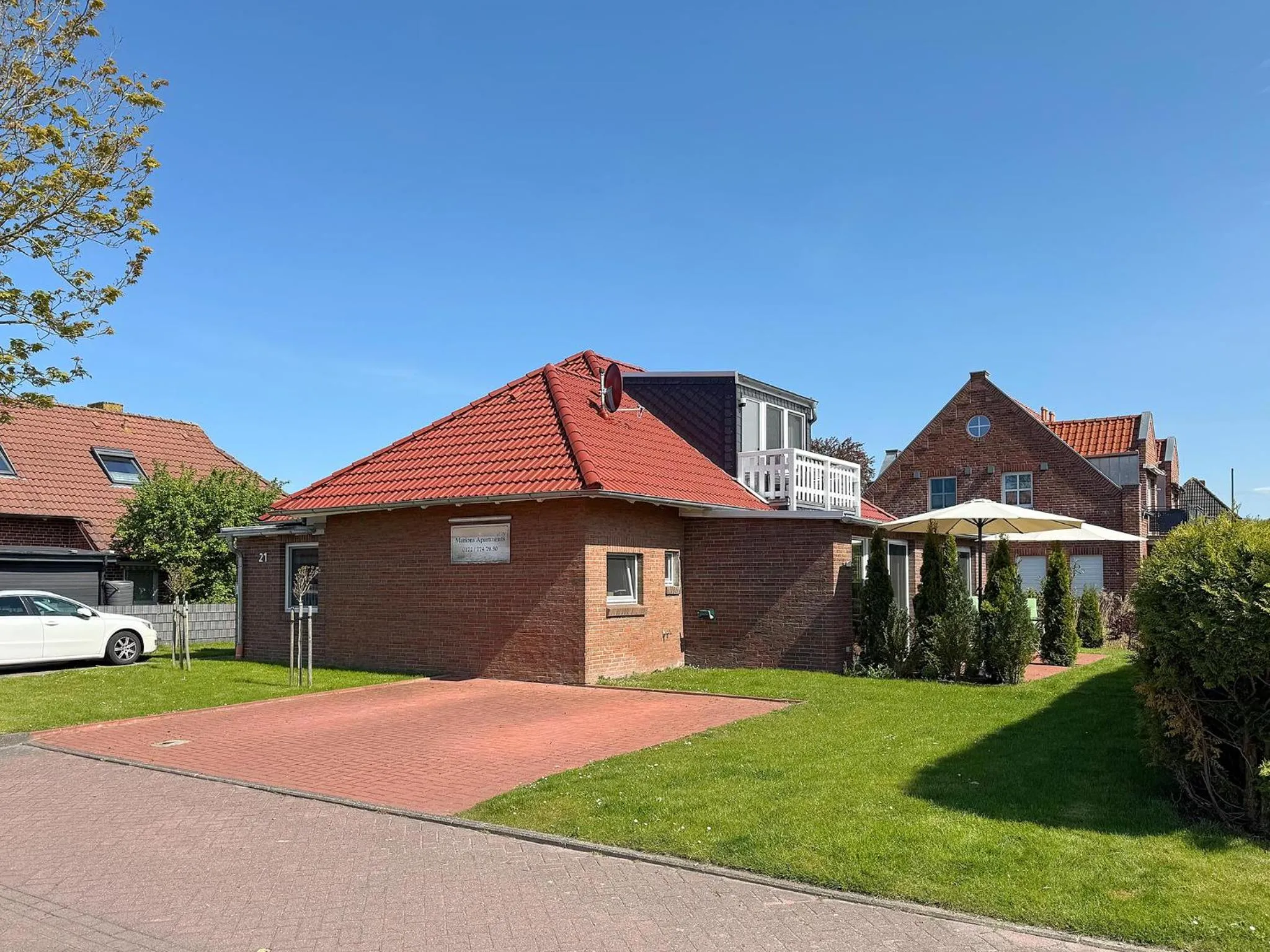 Property building in Marions Apartments Greetsiel