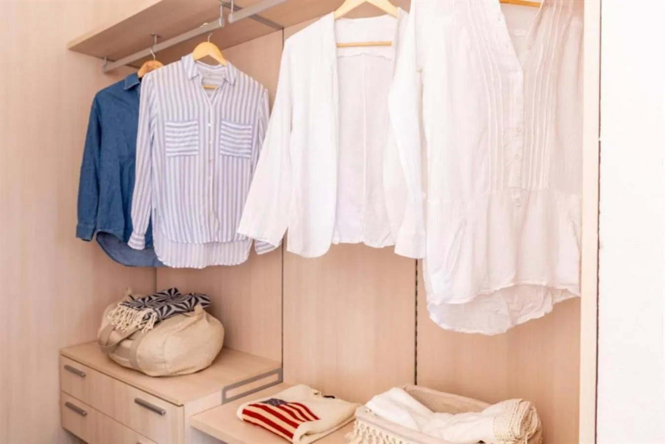 wardrobe in Argentario Osa Resort