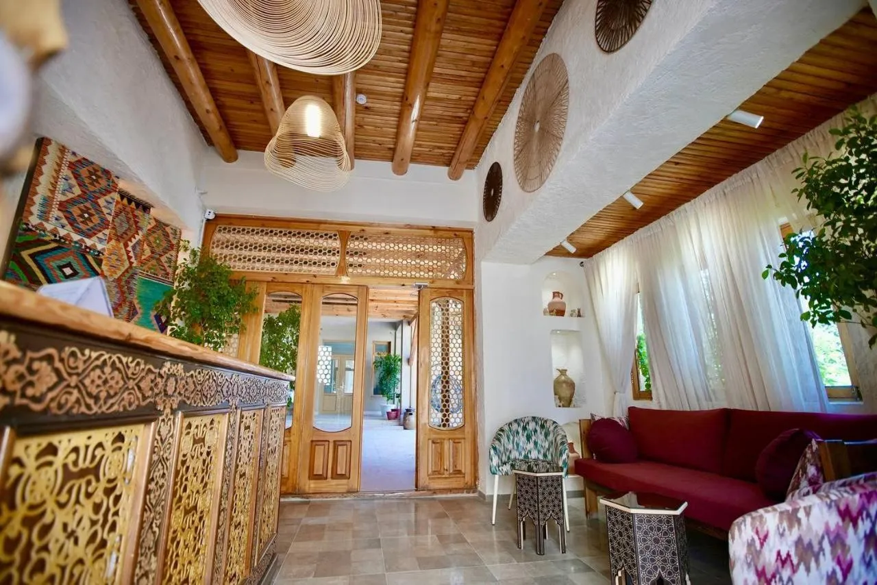 Lobby or reception in Zargaron Boutique