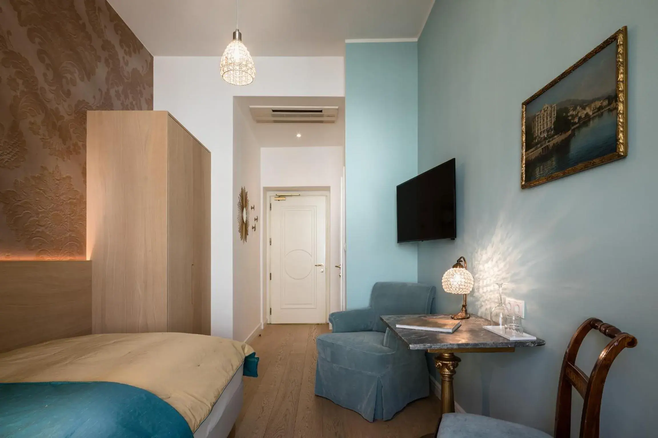 Bedroom in Hotel Europa Splendid Bedroom in Hotel Europa Splendid