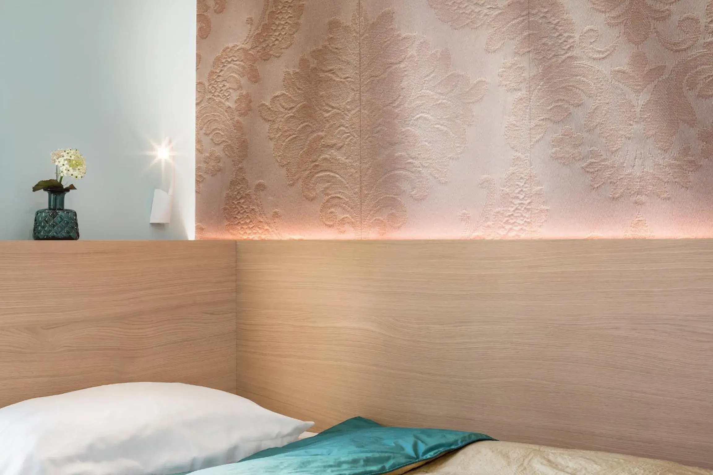 Bedroom, Bed in Hotel Europa Splendid Bedroom, Bed in Hotel Europa Splendid