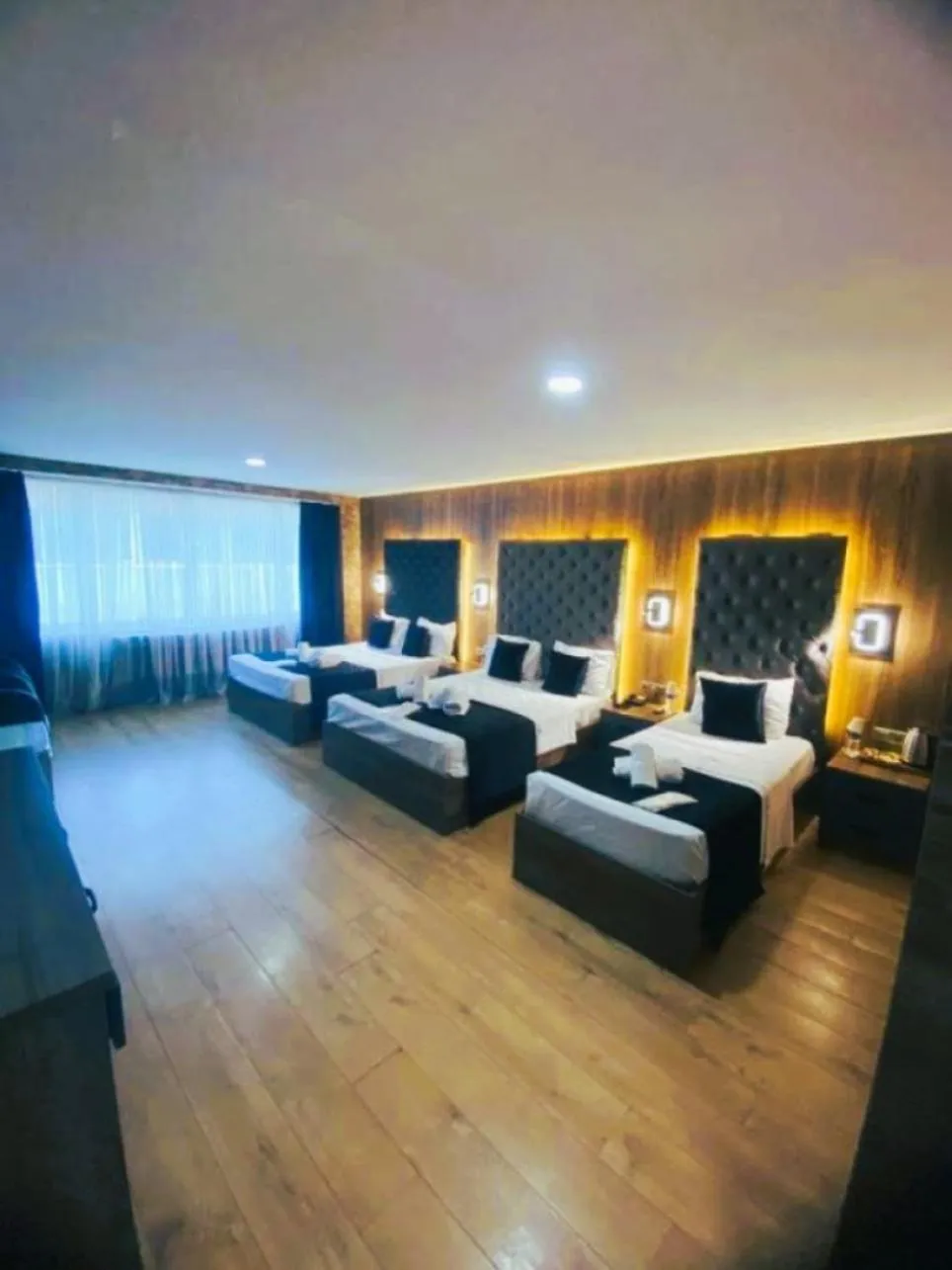 Photo of the whole room, Bed in Nişantaşı Diamond Hotel