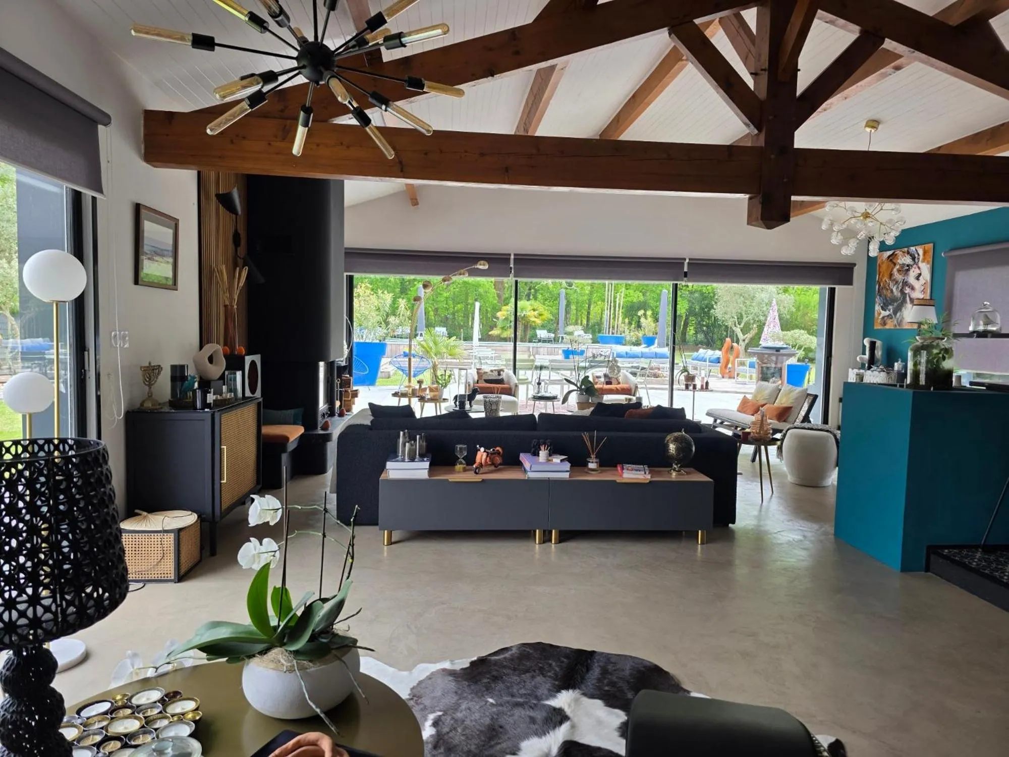 Living room in La Parenthèse du Las, Maison d'hôtes avec Piscine et Spa