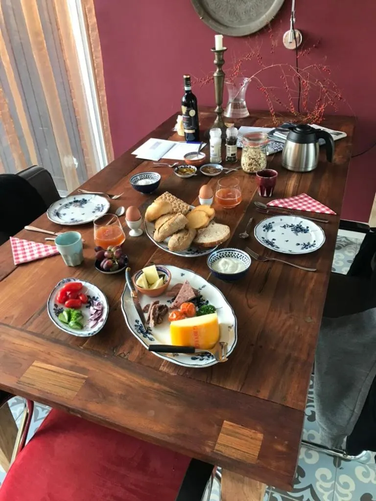 Bed and Breakfast ChickpointCharlie