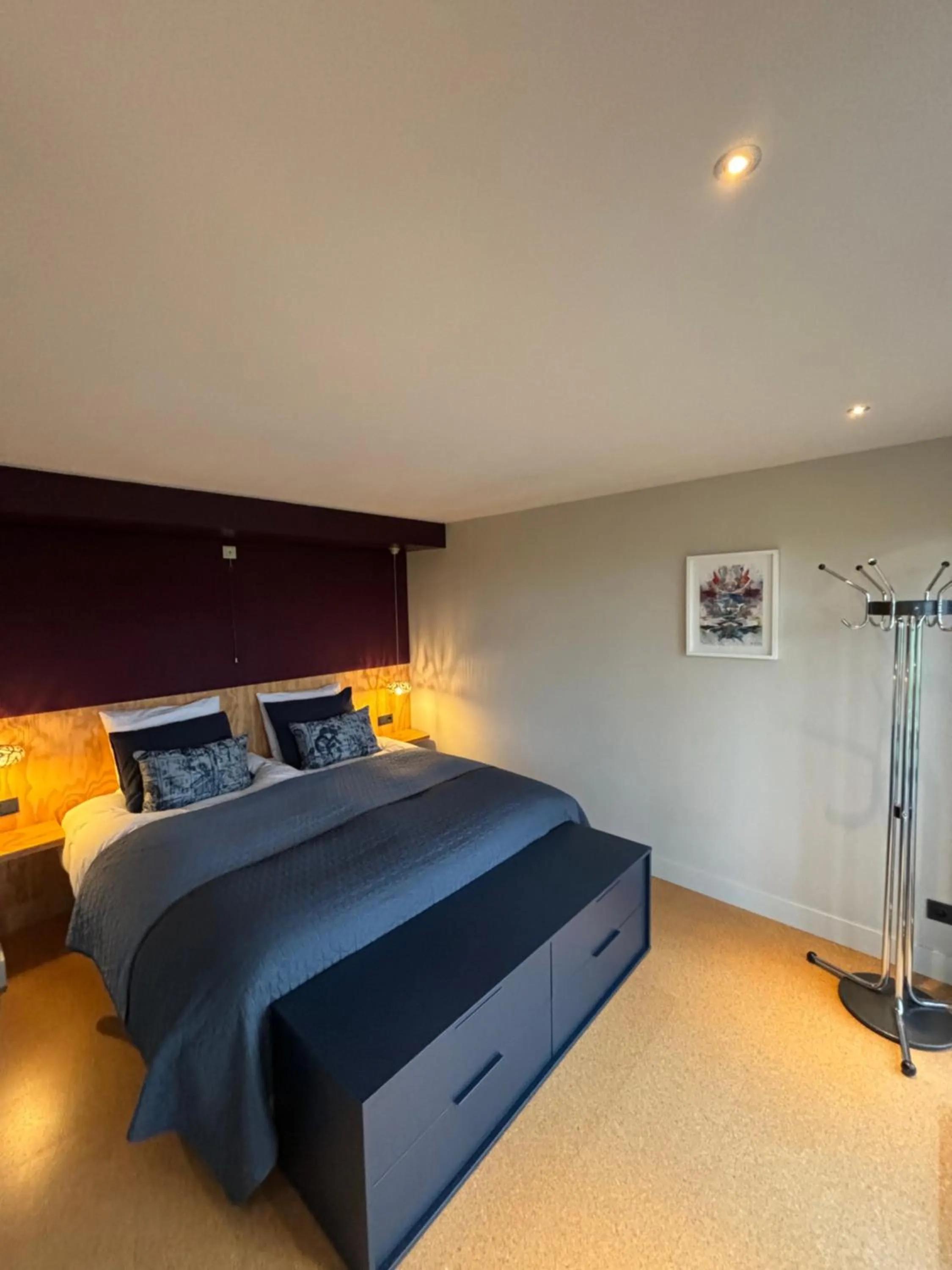 Bed and Breakfast ChickpointCharlie