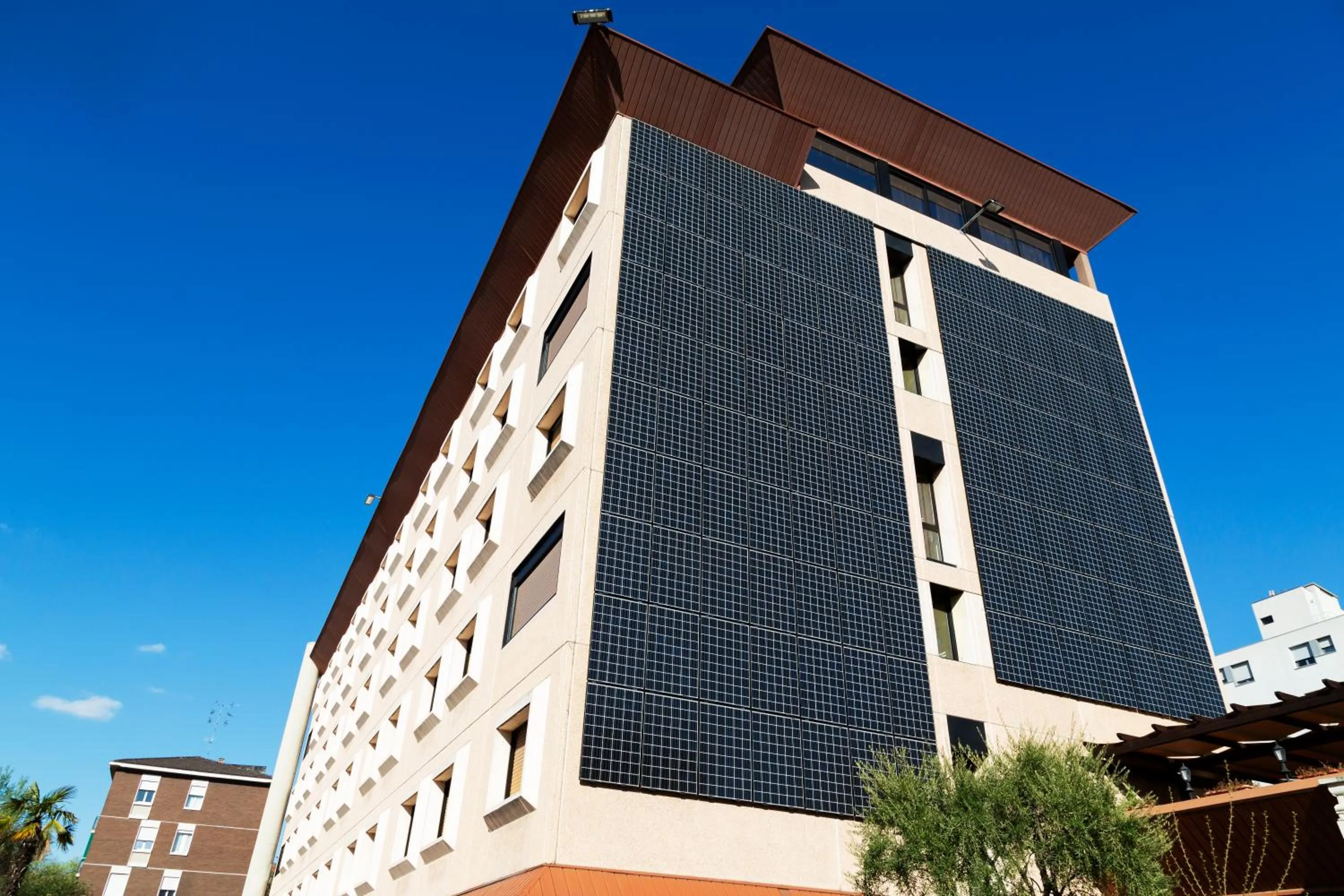 Property building in JR Hotels Bologna Amadeus