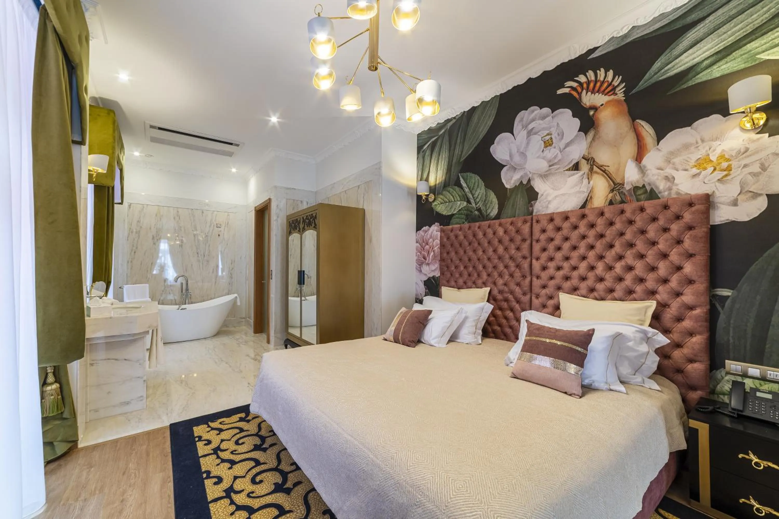 Bed in Sintra Marmòris Camélia