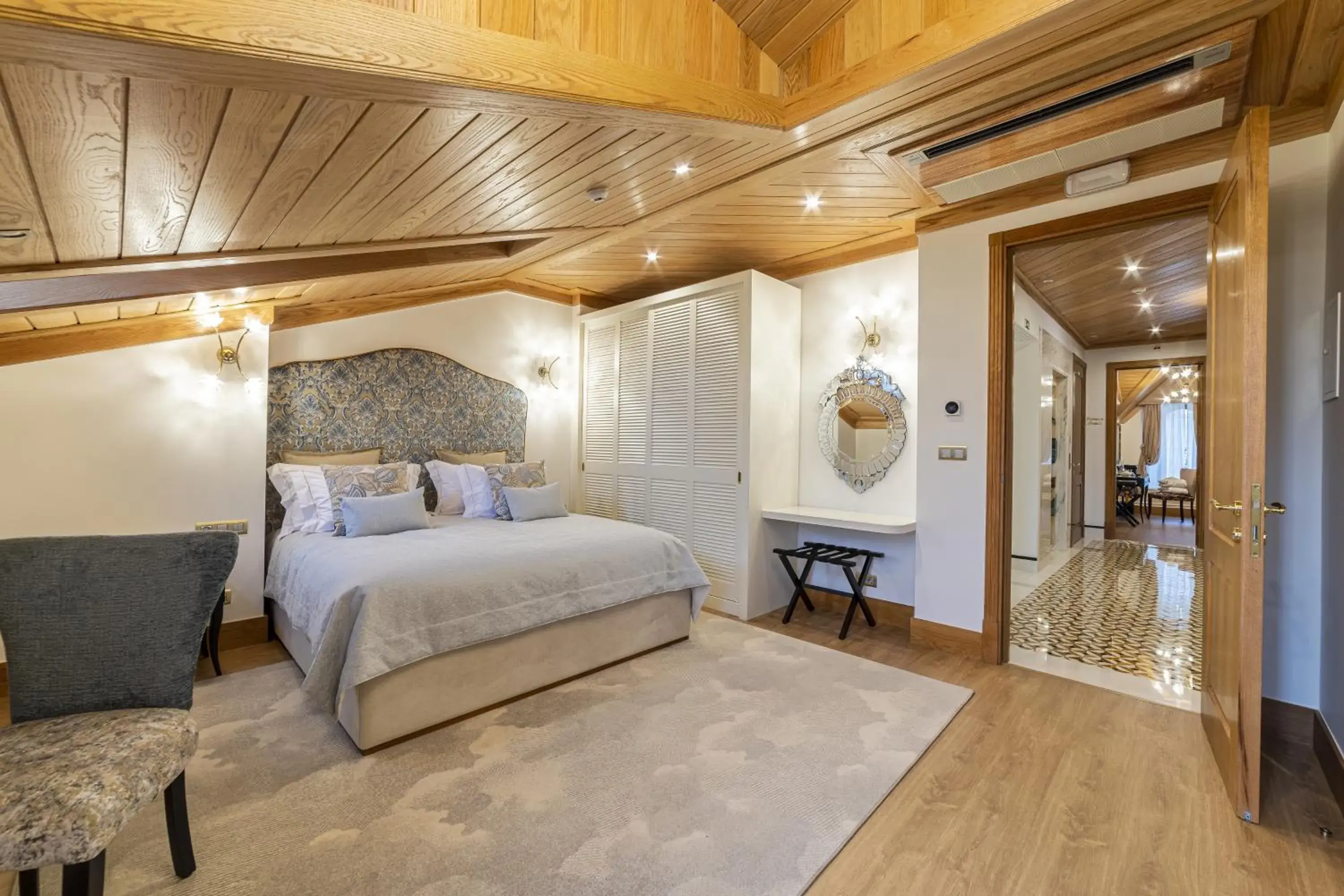 Bedroom, Bed in Sintra Marmòris Camélia Bedroom, Bed in Sintra Marmòris Camélia