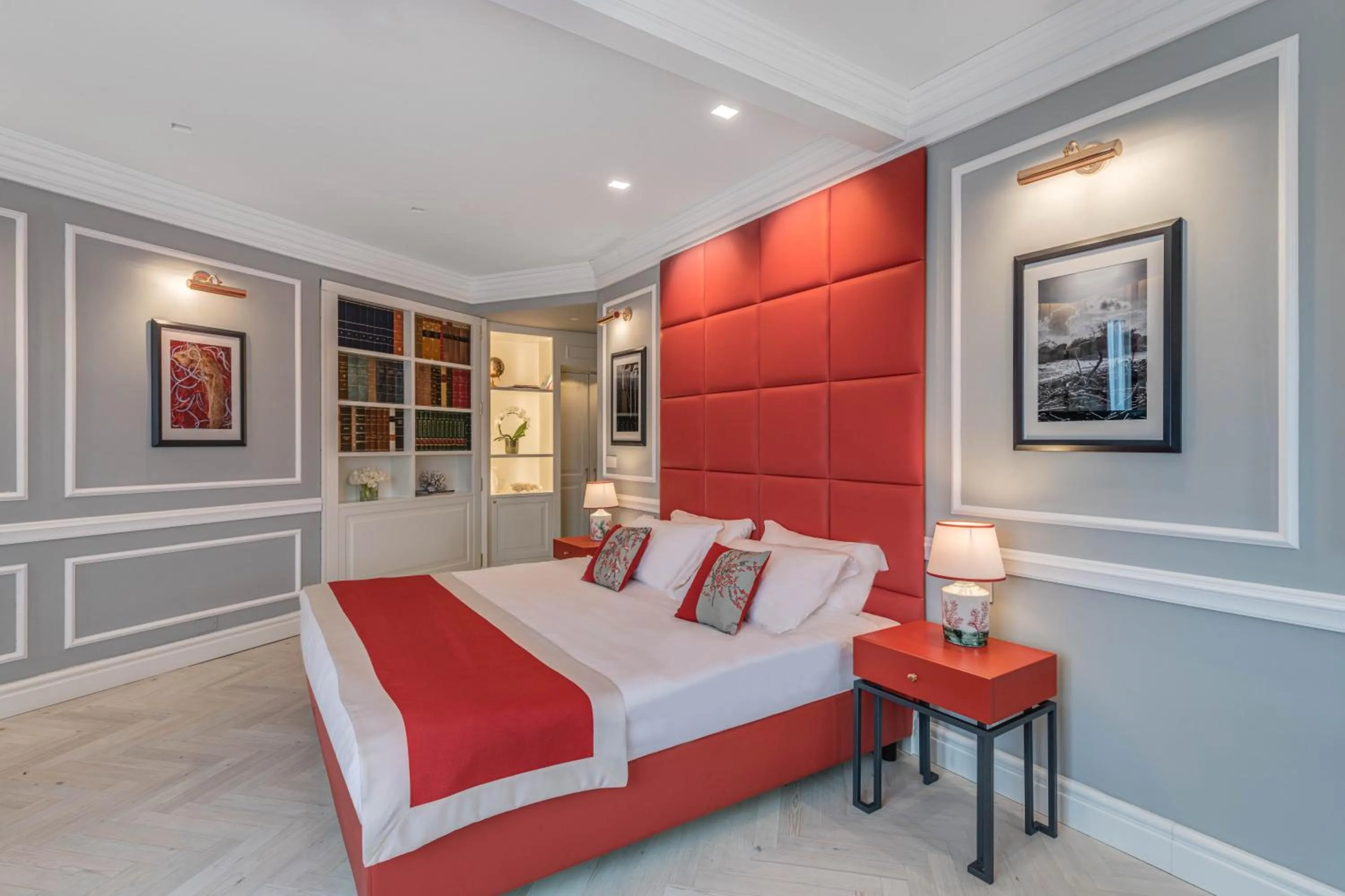 room service, Bed in Hotel Vis à Vis