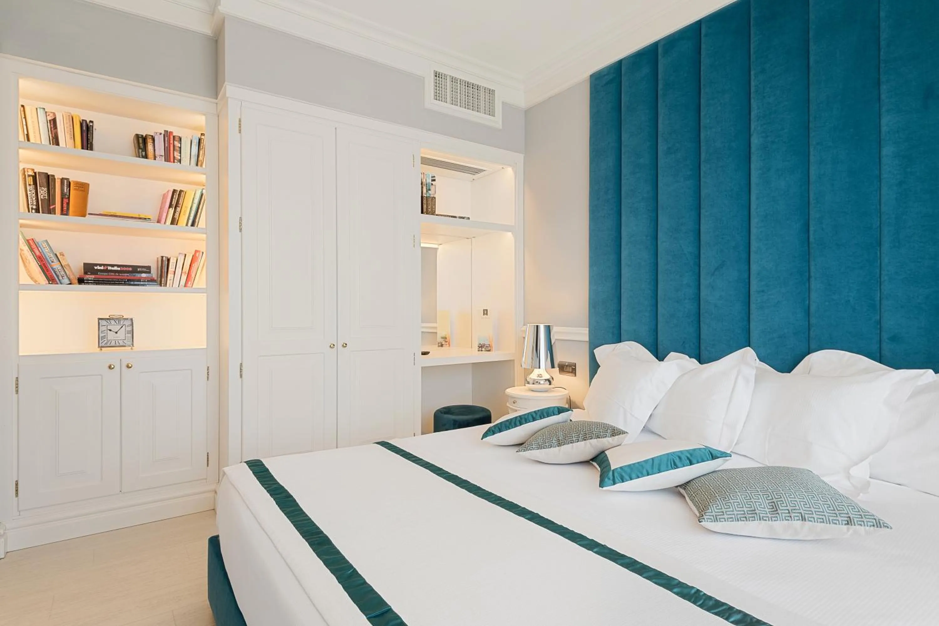 Bed in Hotel Vis à Vis