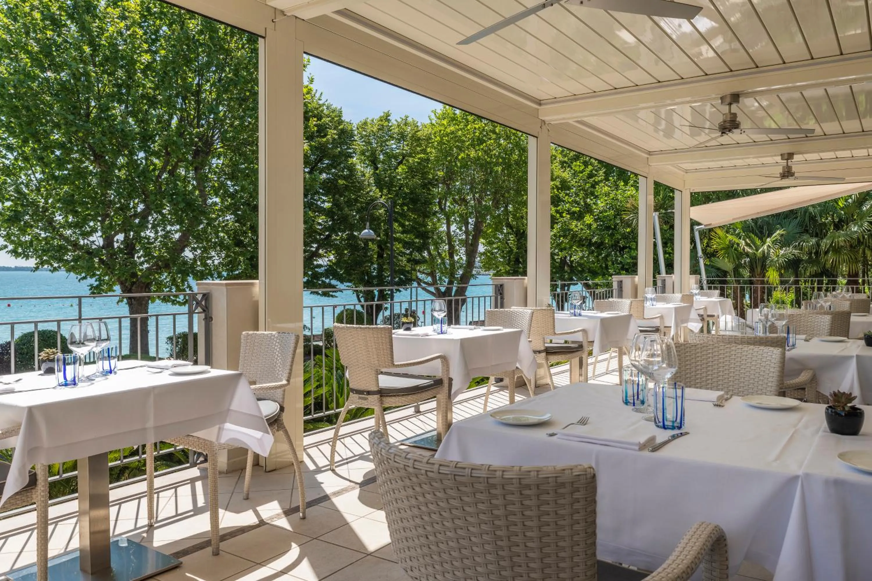 Restaurant/places to eat in Villa Rosa Hotel Desenzano