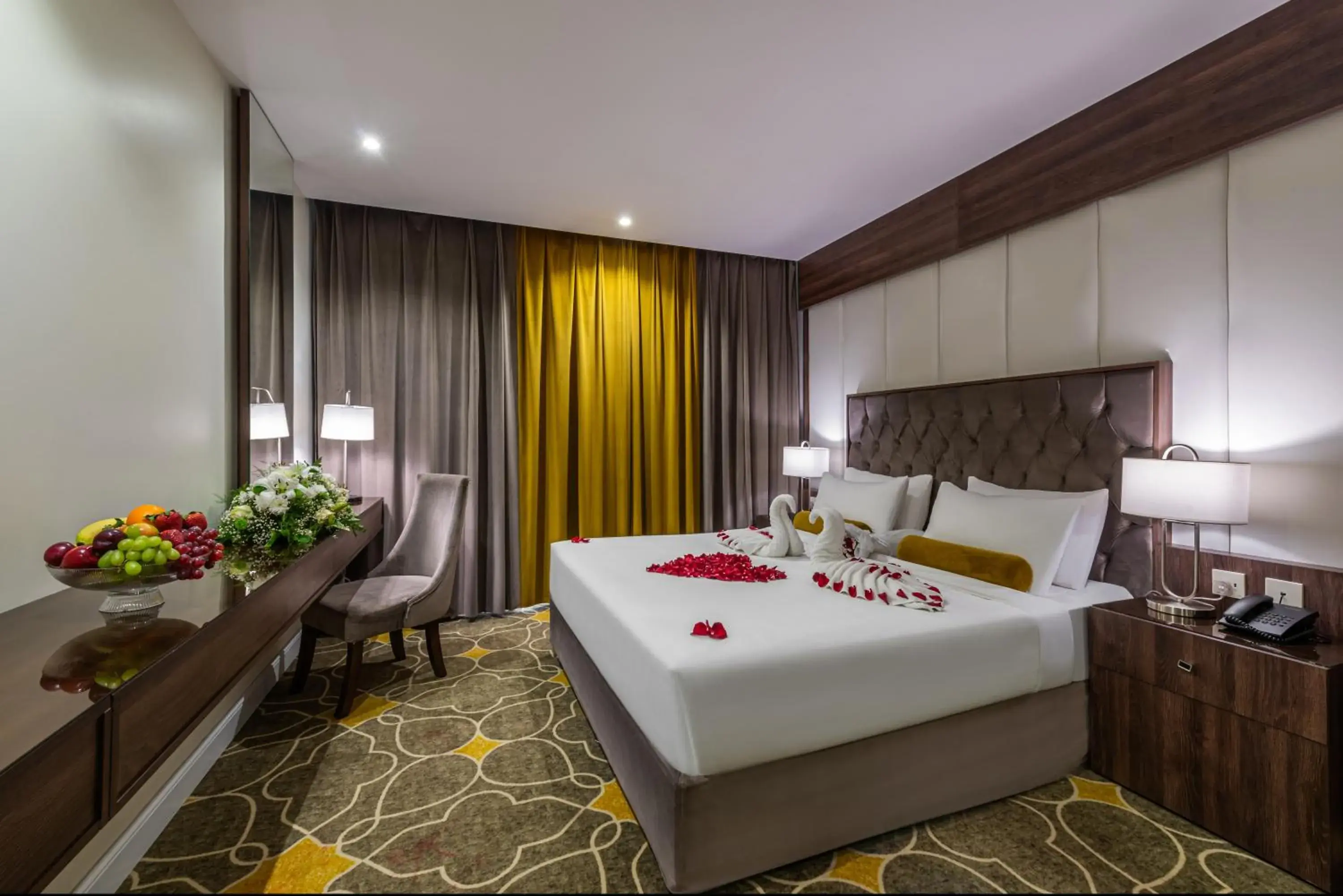 Bed in Abha Gardn Millennium Hotel Bed in Abha Gardn Millennium Hotel