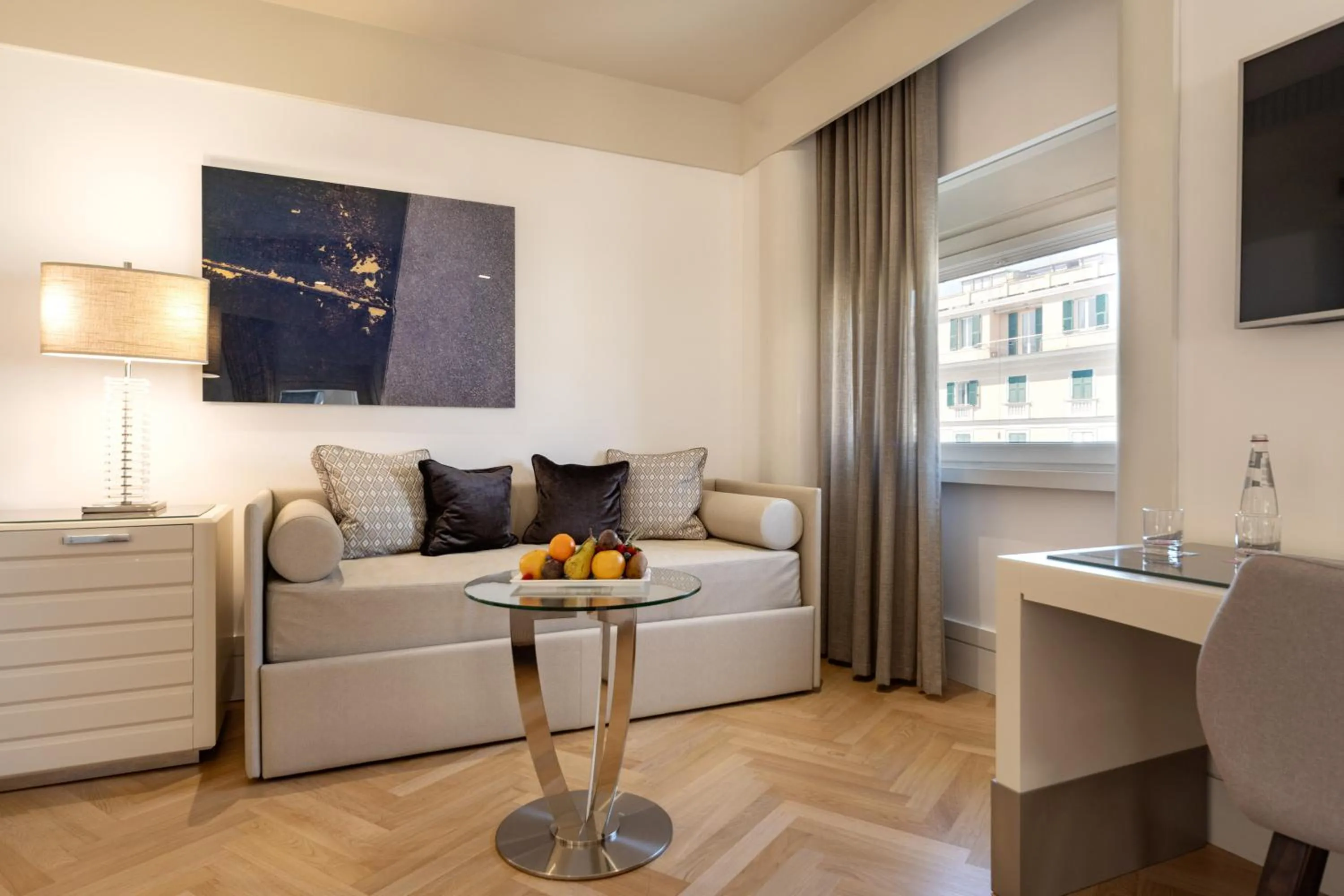 Living room in Meliá Genova