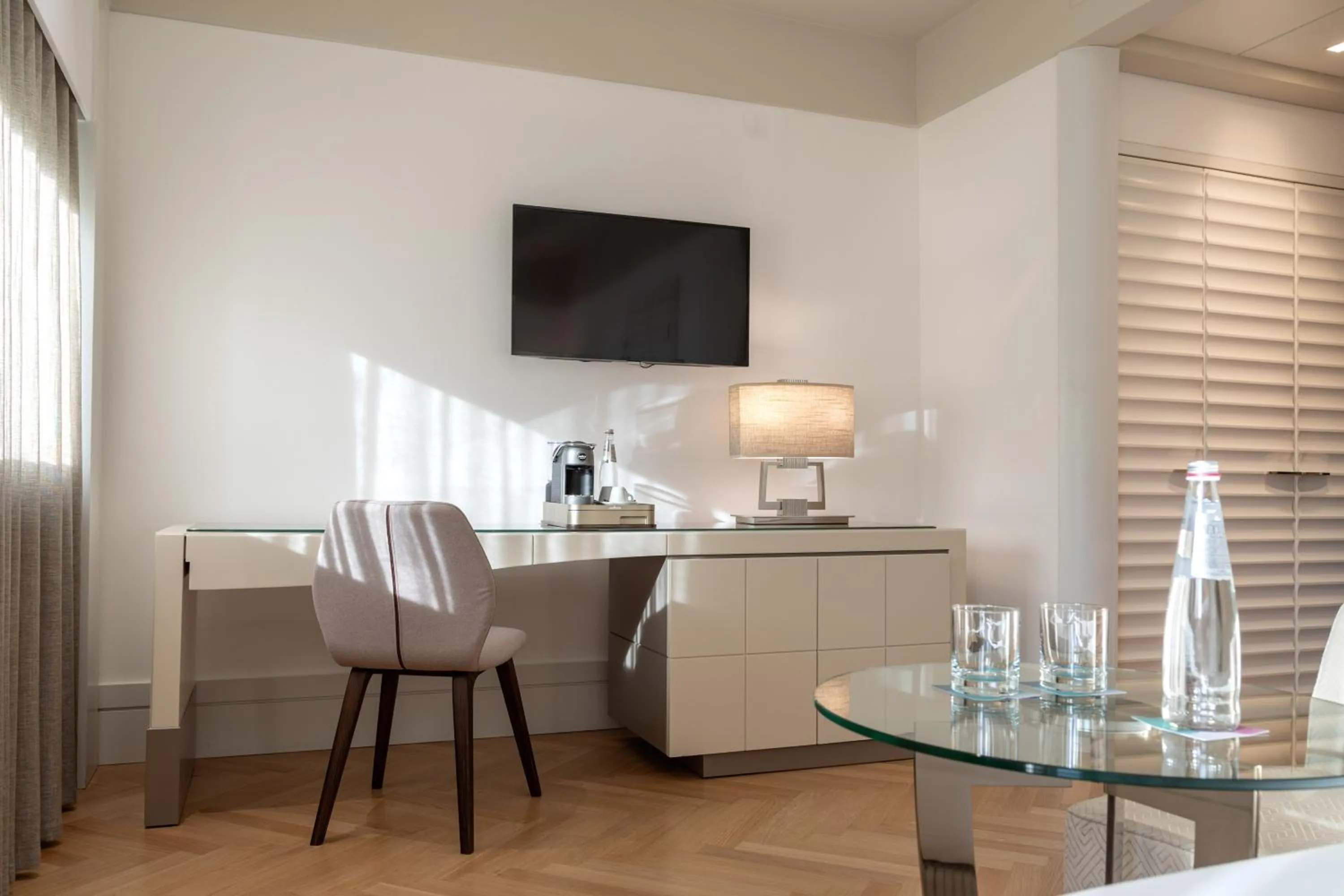 TV and multimedia in Meliá Genova