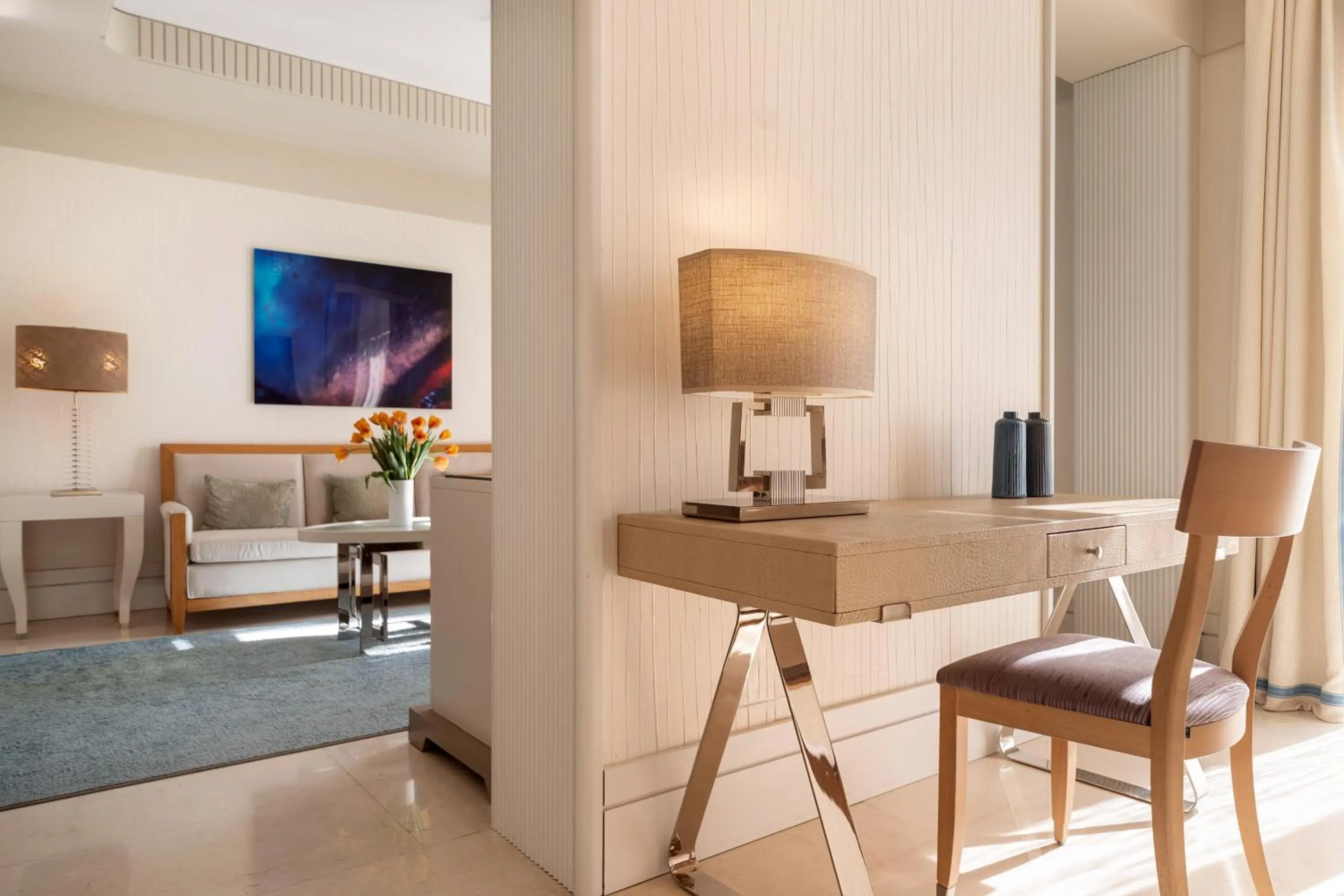 Living room in Meliá Genova