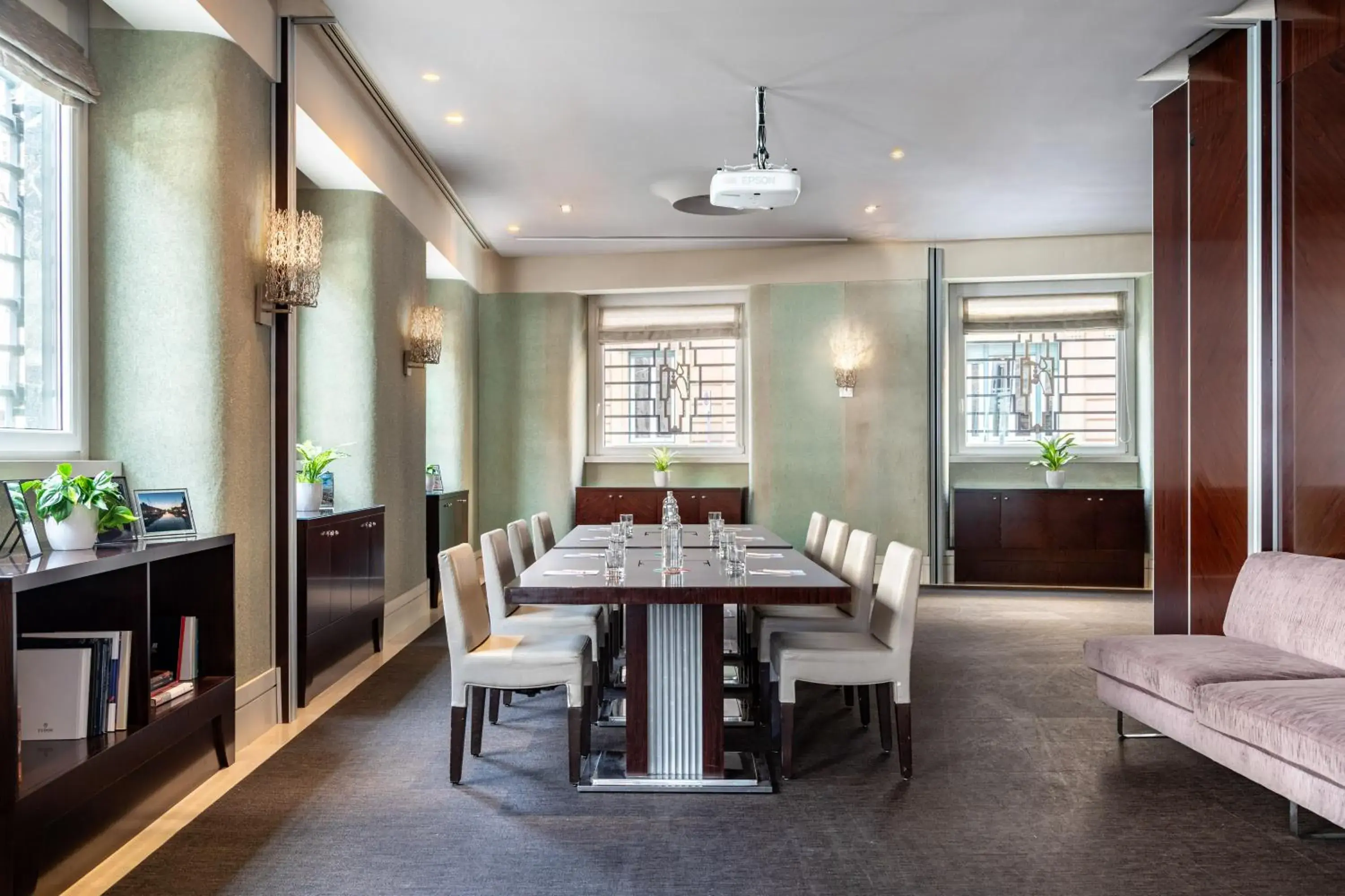 Living room in Meliá Genova Living room in Meliá Genova