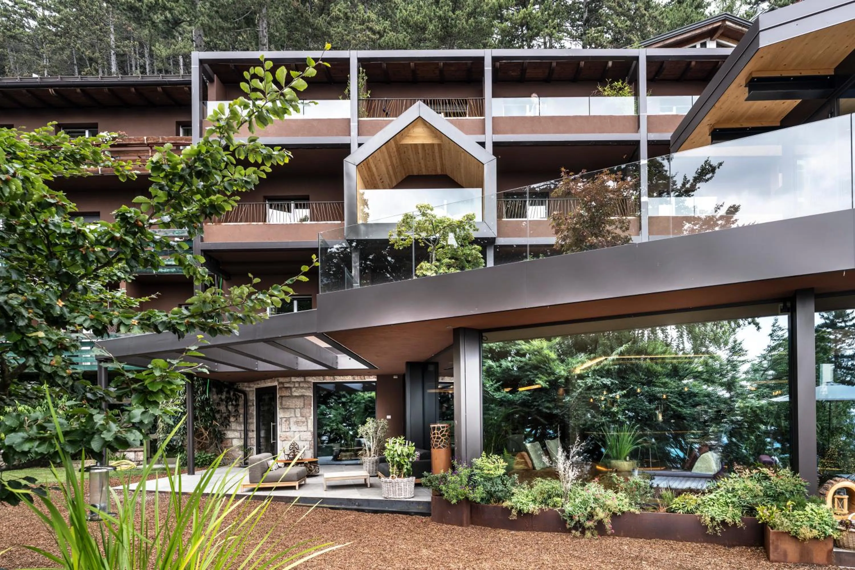 Property building in Alp Wellness Sport Hotel Panorama