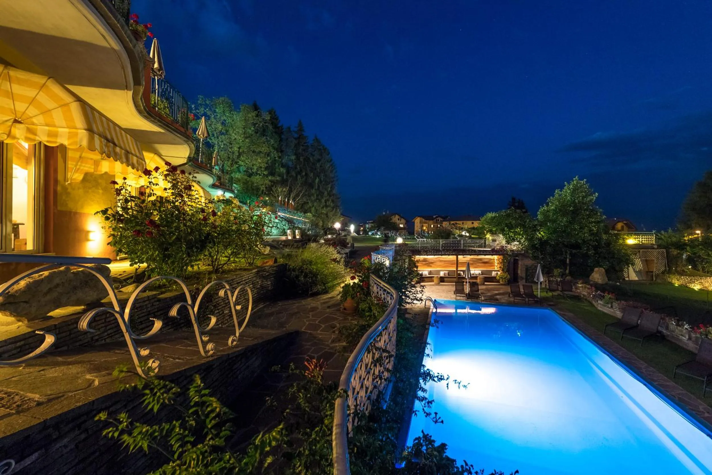 Swimming pool in Alp Wellness Sport Hotel Panorama
