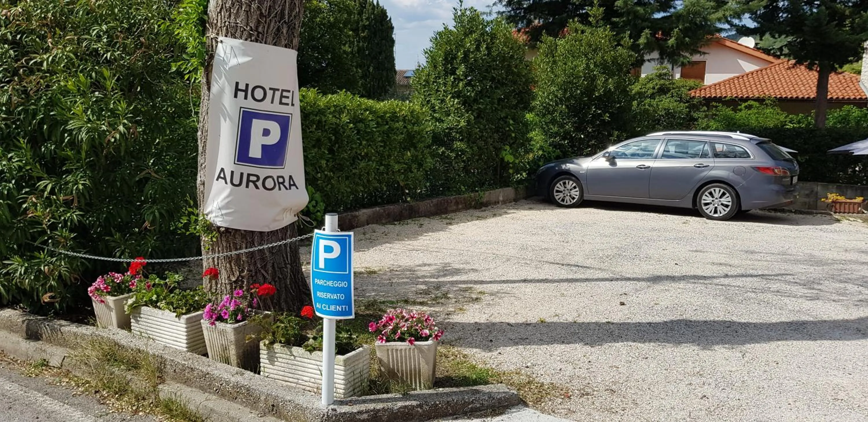Parking in Hotel Aurora Duino