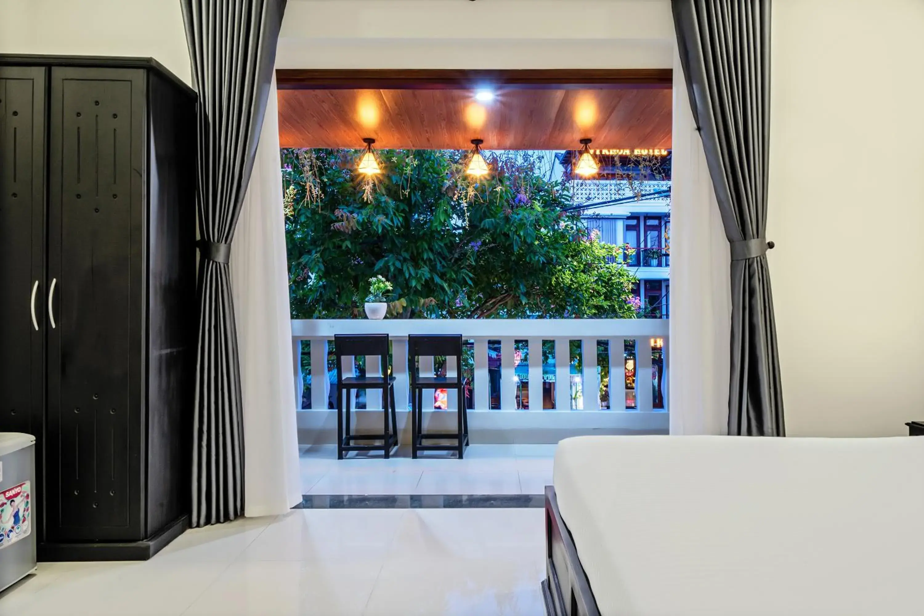 Balcony/Terrace, Bed in 1 Stop Dory Hotel Balcony/Terrace, Bed in 1 Stop Dory Hotel