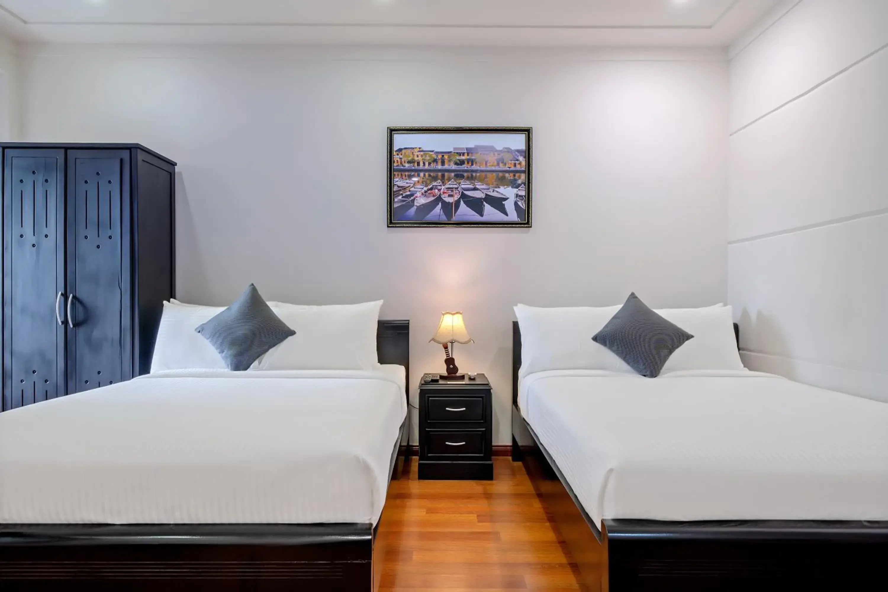 Deluxe Twin Room in Dory Hotel Deluxe Twin Room in Dory Hotel