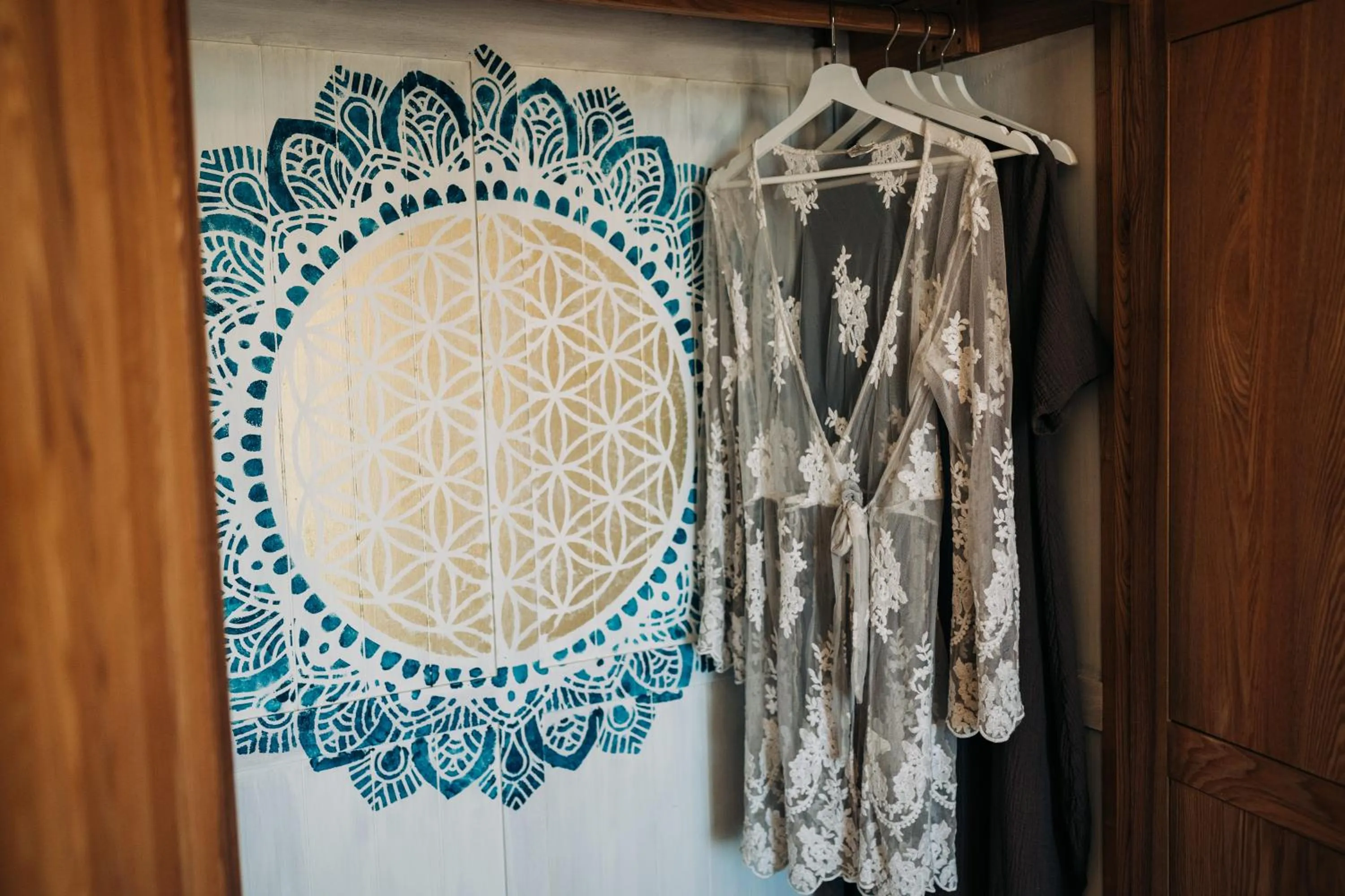 wardrobe in Juniper Bay