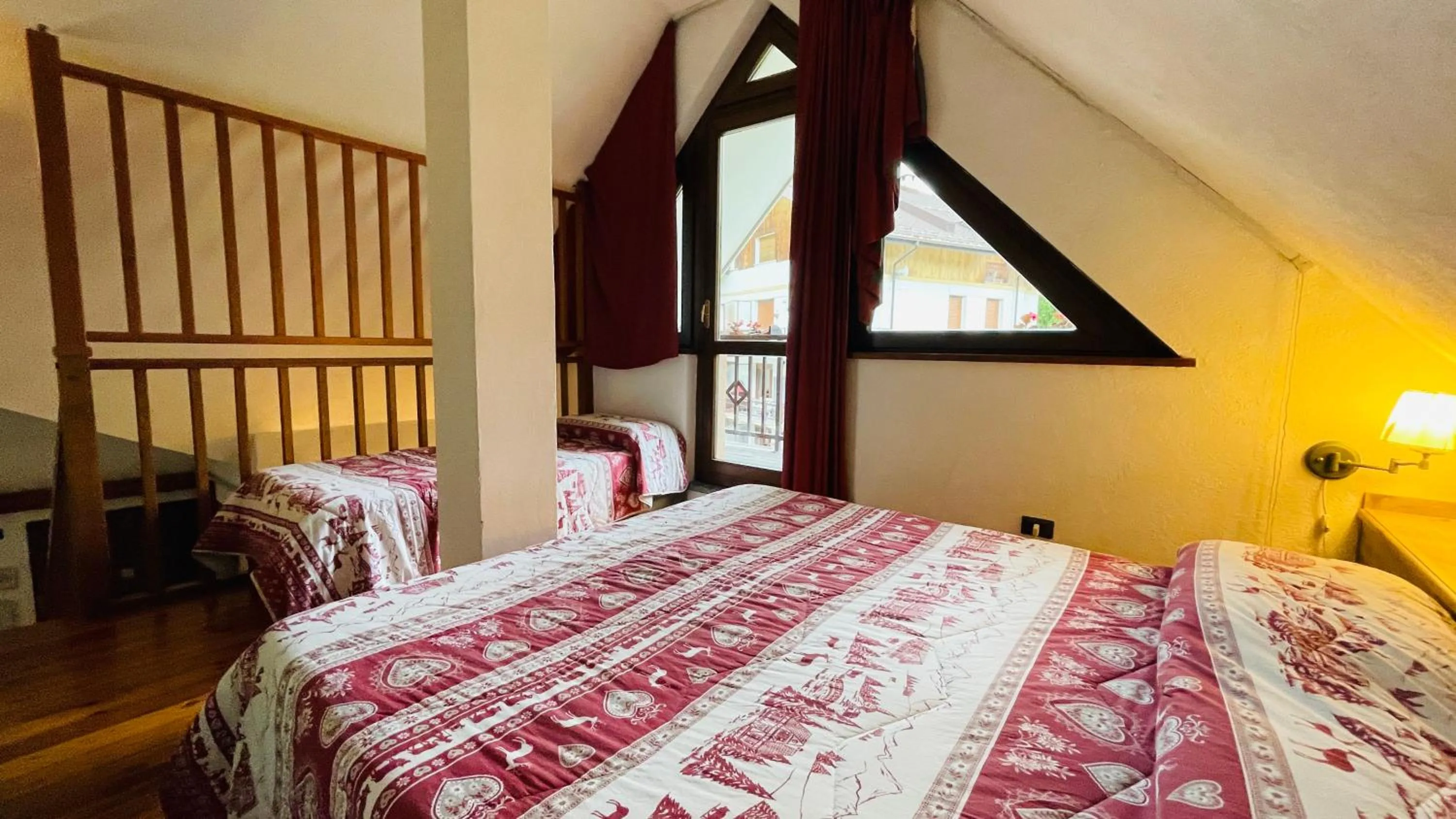 Bed in Residence Villa Frejus