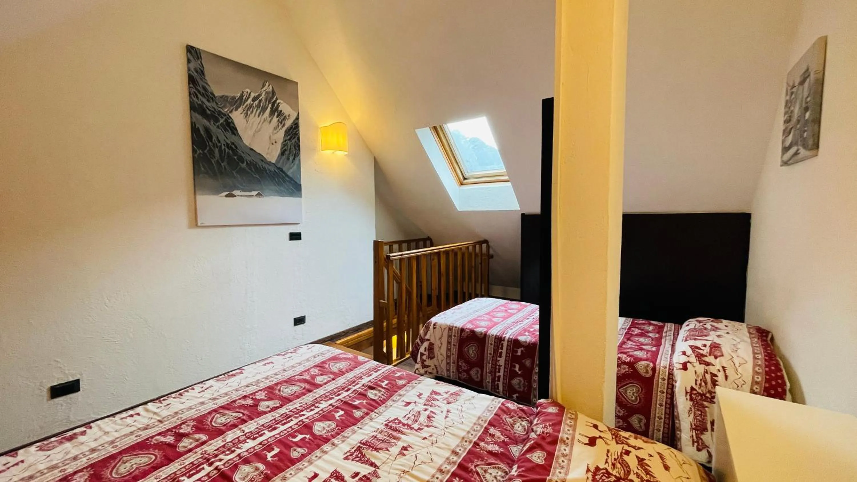 Bed in Residence Villa Frejus