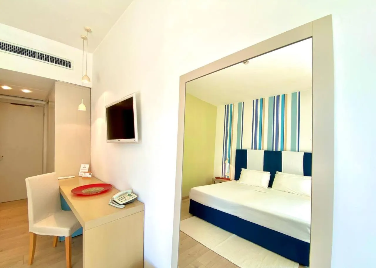 Bedroom, Bed in Art&Park Hotel Union Lido