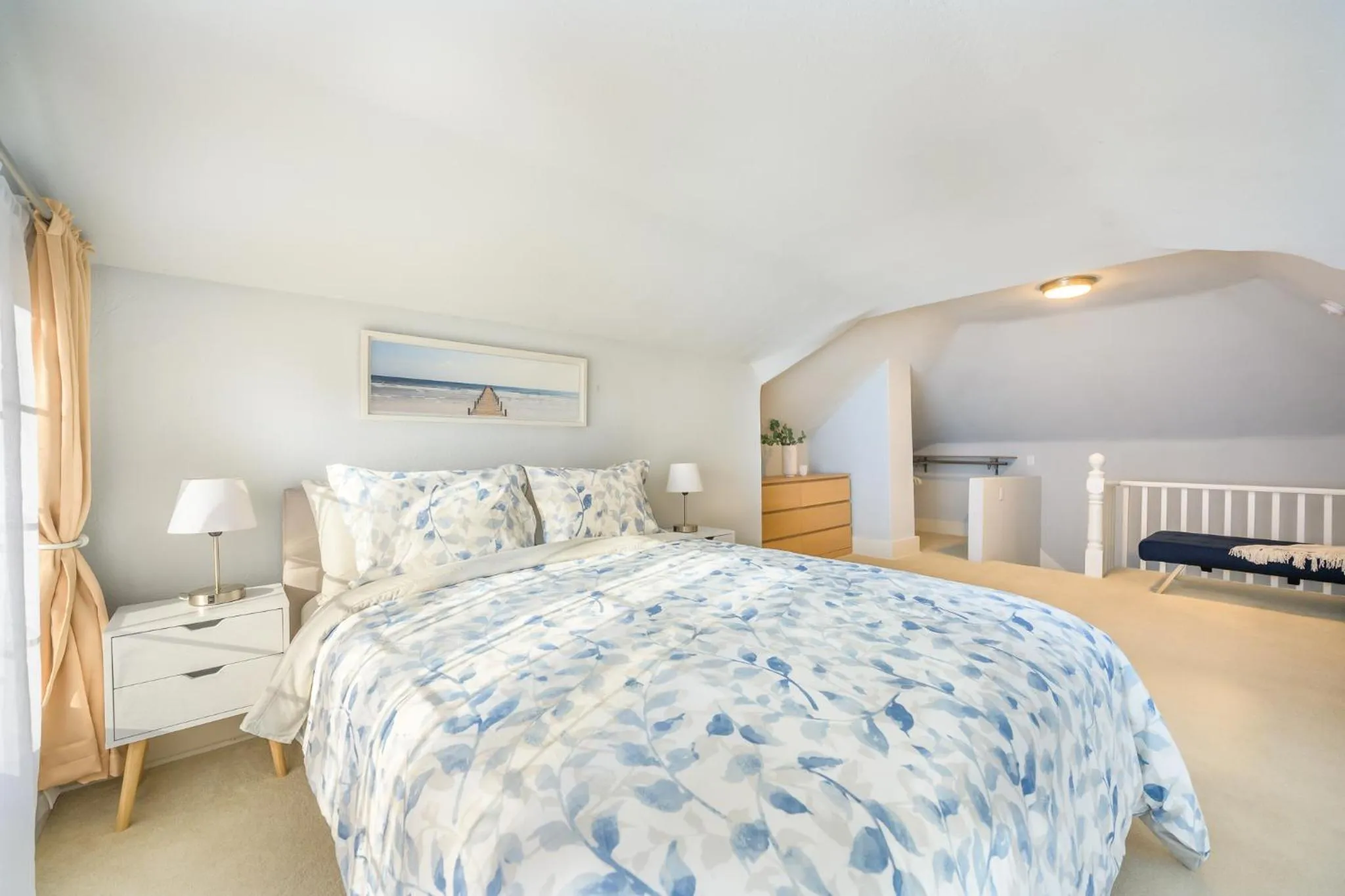 Bed in Upgraded Home with 5 BR 4 Bath 4 FREE gated parking space, Family,EV,RV friendly