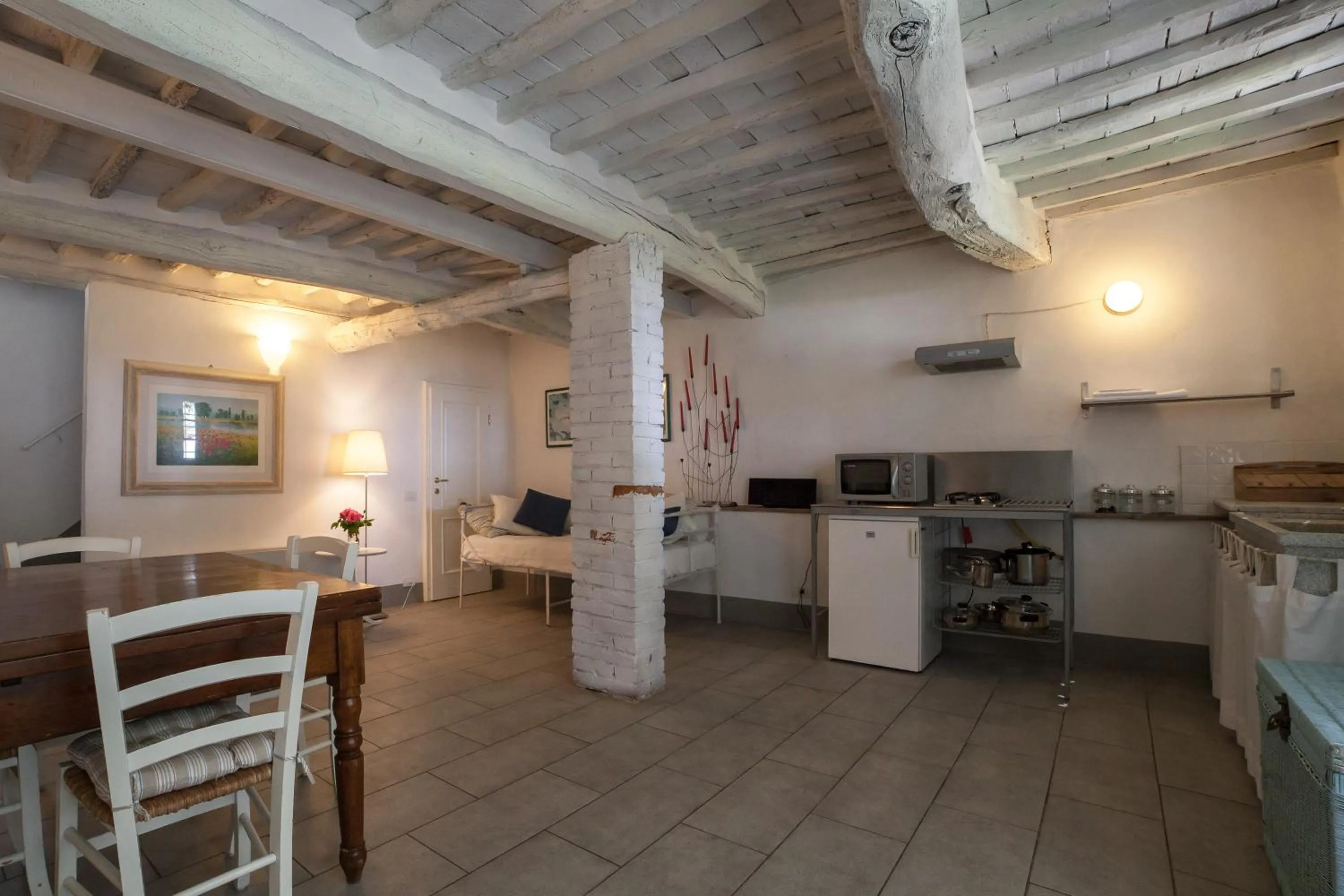 Kitchen or kitchenette in Relais Del Lago